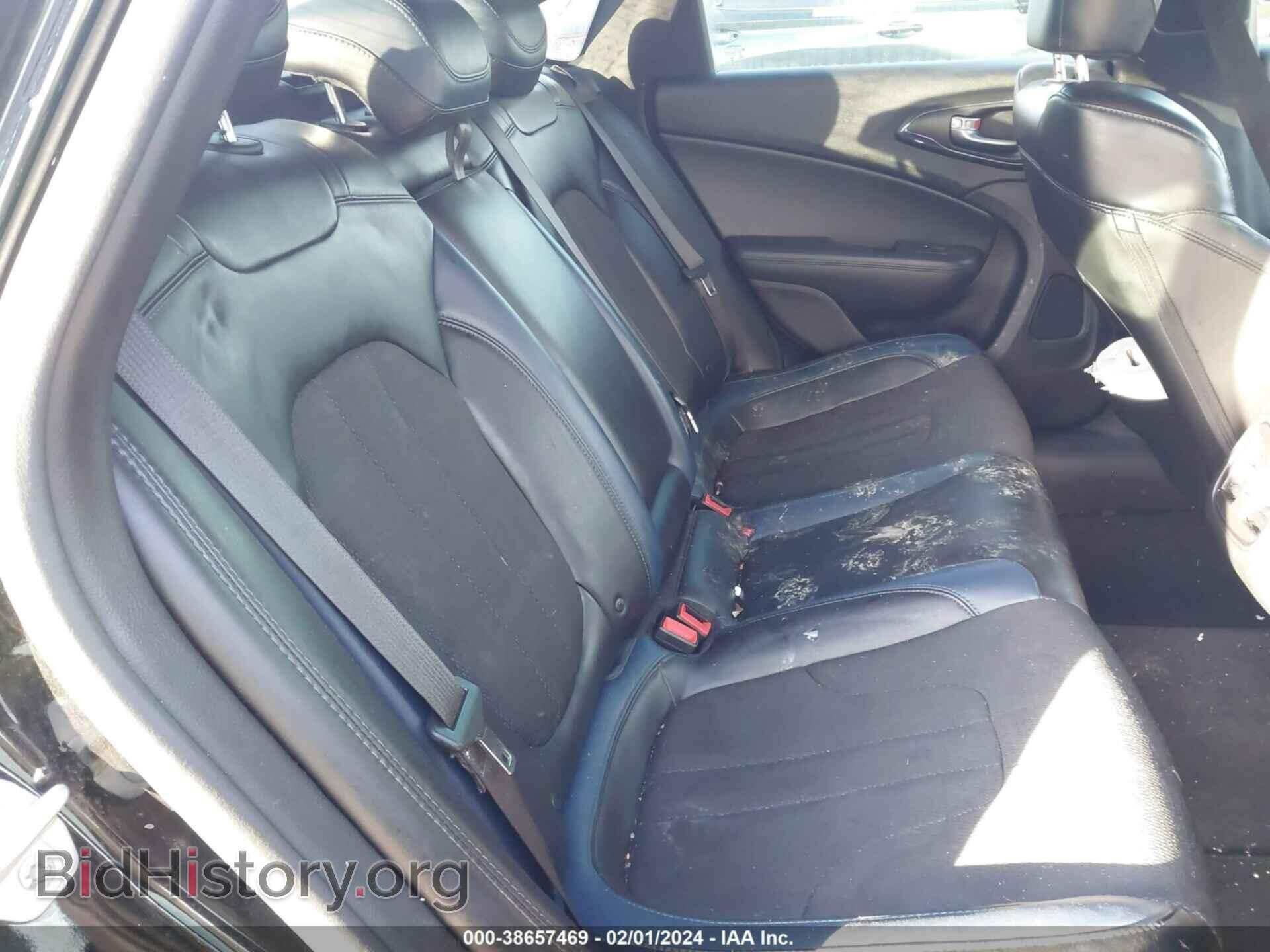 2015 CHRYSLER 200 - VIN: 1C3CCCBB9FN731854 - Фото 8