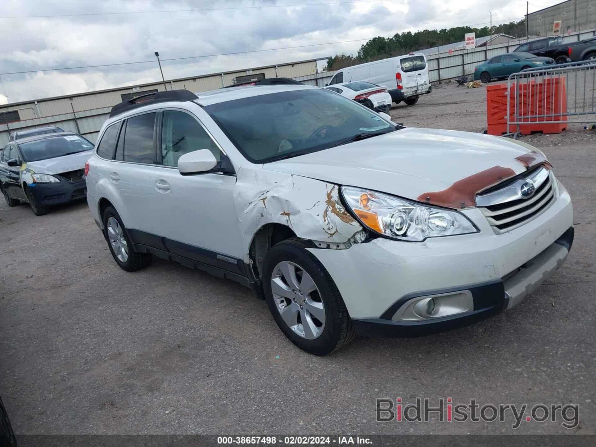 Photo 4S4BRCKC2B3387834 - SUBARU OUTBACK 2011