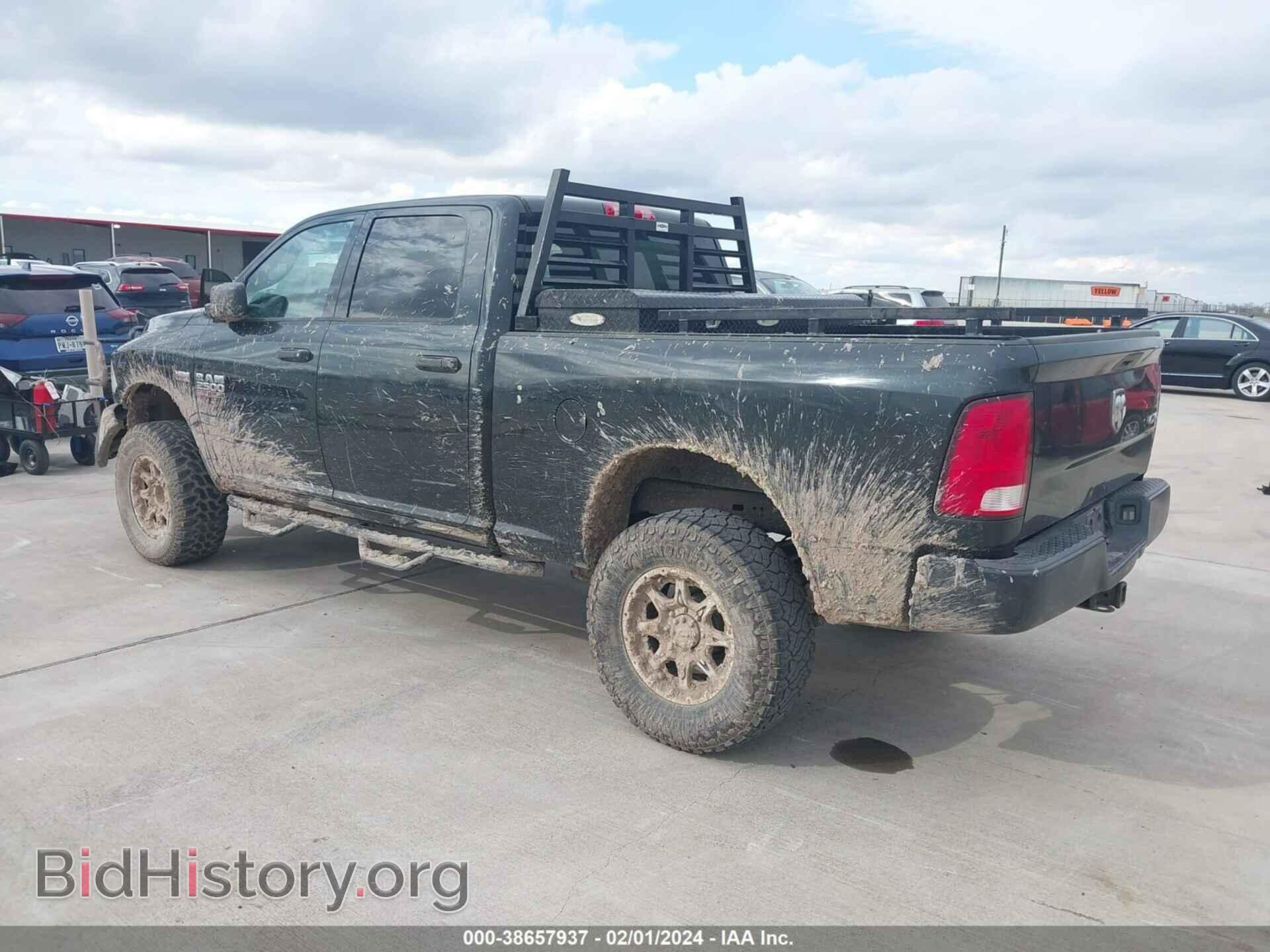 2017 RAM 2500 - VIN: 3C6UR5CJ3HG628500 - Фото 3
