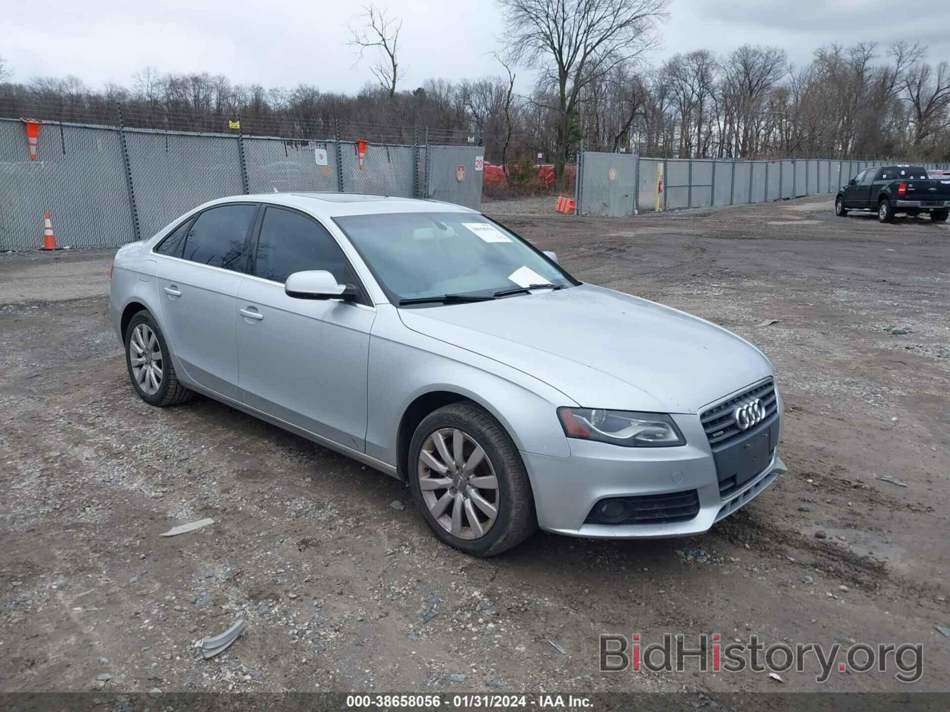 Фотография WAUBFAFL5CN013023 - AUDI A4 2012