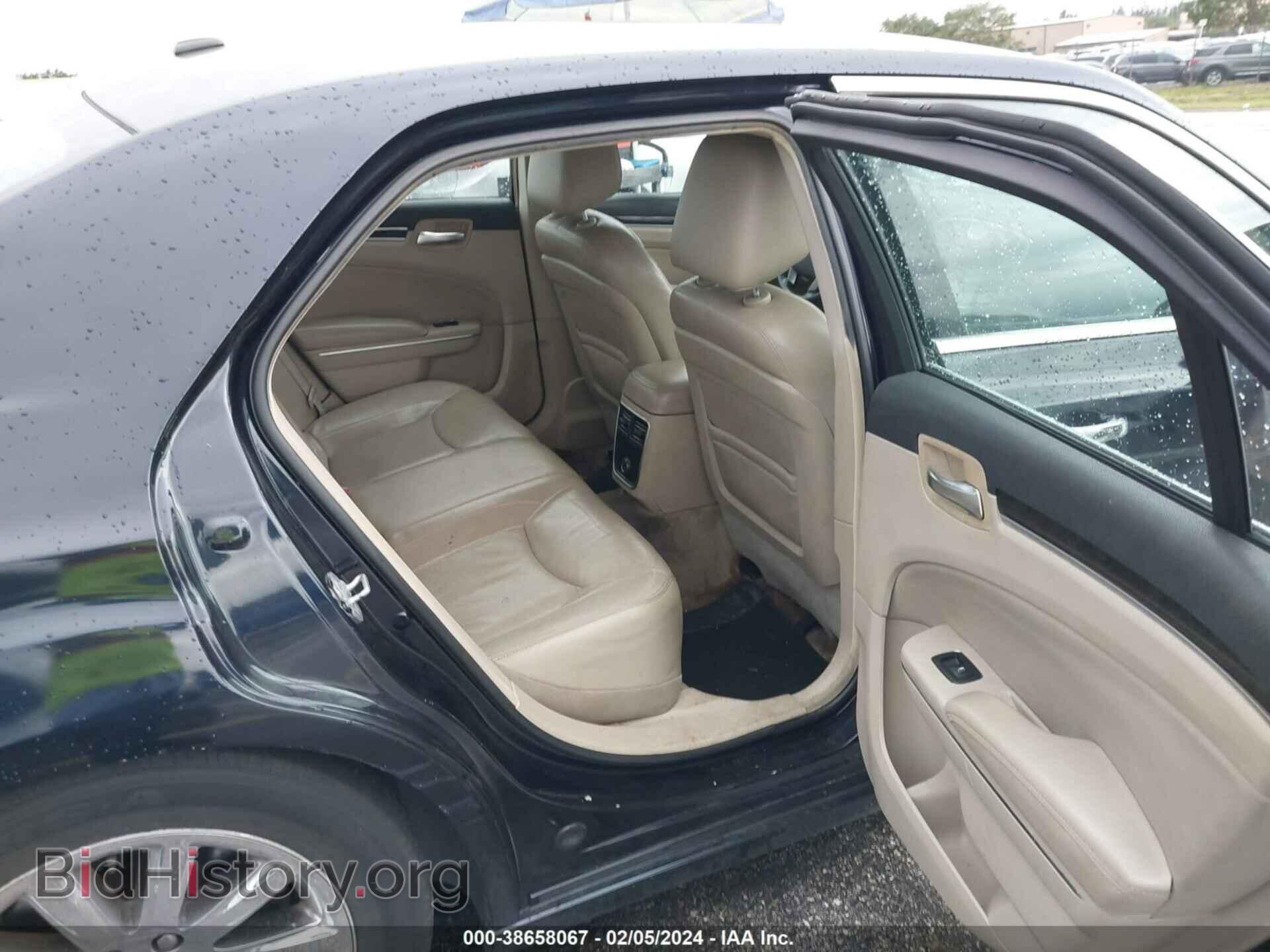2012 CHRYSLER 300 - VIN: 2C3CCACG1CH223669 - Фото 8
