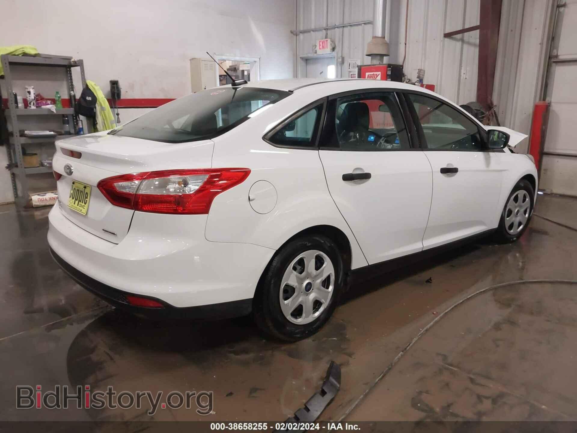 2014 FORD FOCUS - VIN: 1FADP3E23EL302113 - Photo 4