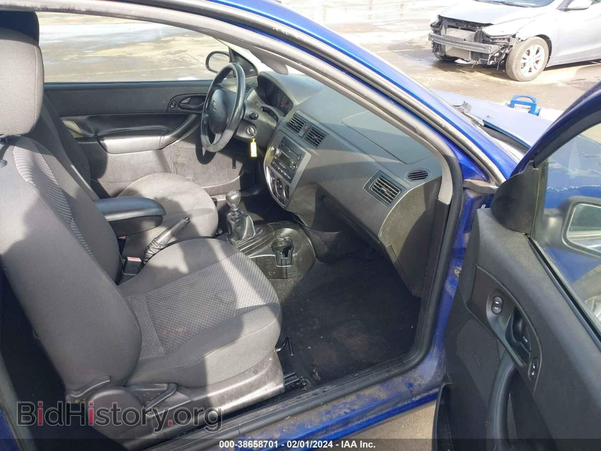 2006 FORD FOCUS - VIN: 1FAFP31N76W227425 - Фото 5