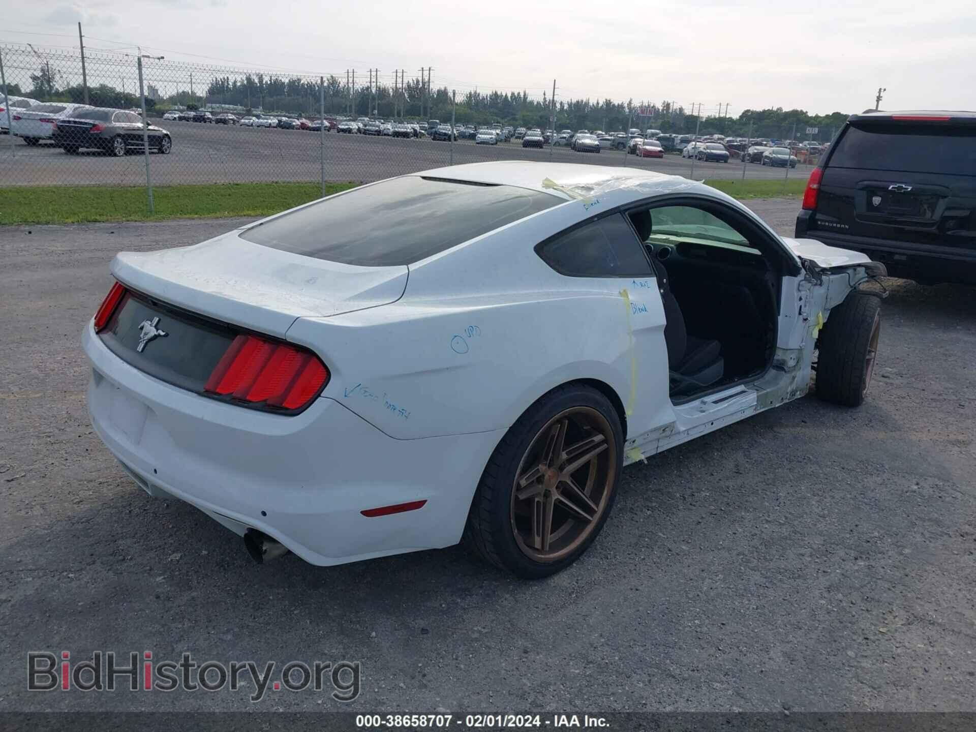 2016 FORD MUSTANG - VIN: 1FA6P8AM3G5331888 - Фото 4