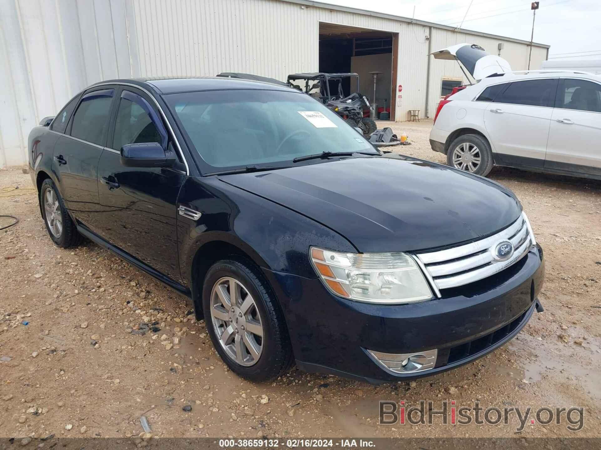 Photo 1FAHP24W98G101975 - FORD TAURUS 2008