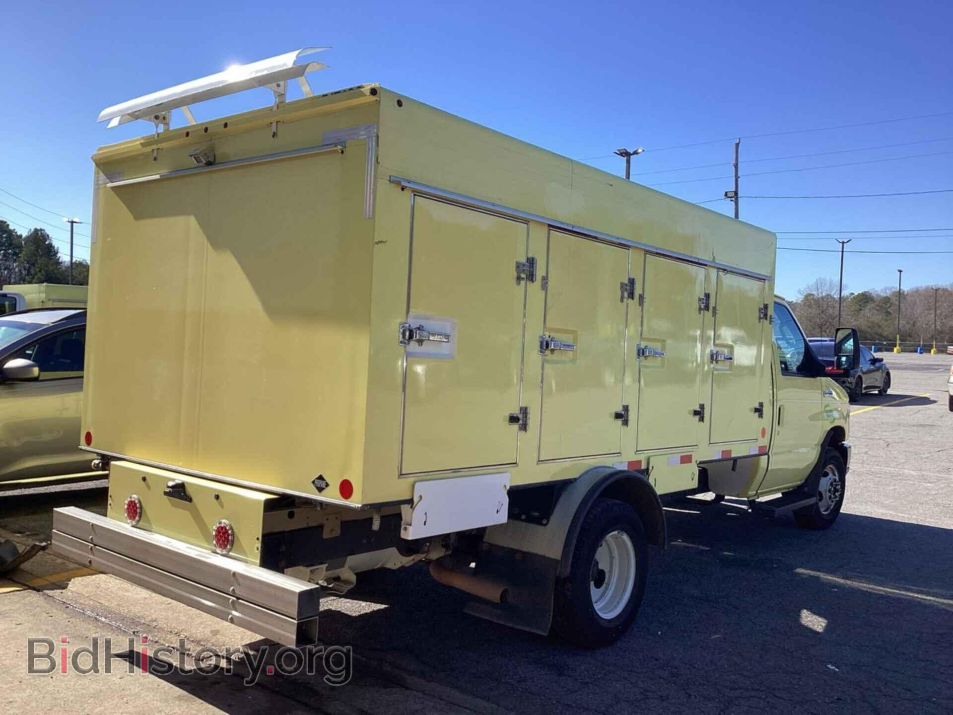 2019 FORD ECONOLINE - VIN: 1FDXE4FS1KDC52251 - Фото 2