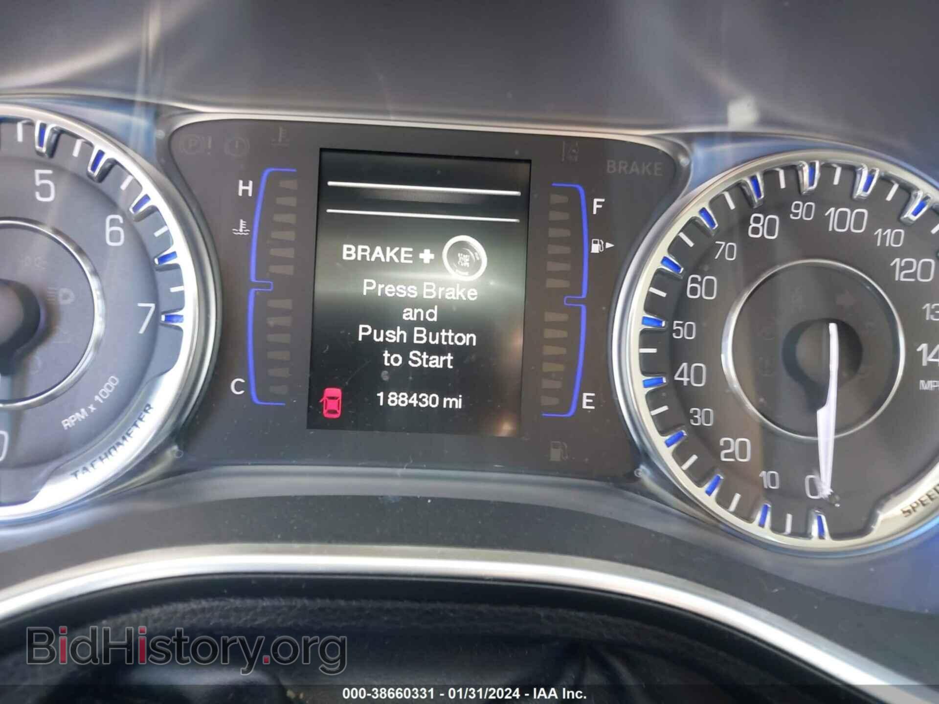 2015 CHRYSLER 200 - VIN: 1C3CCCAB1FN692369 - Фото 7