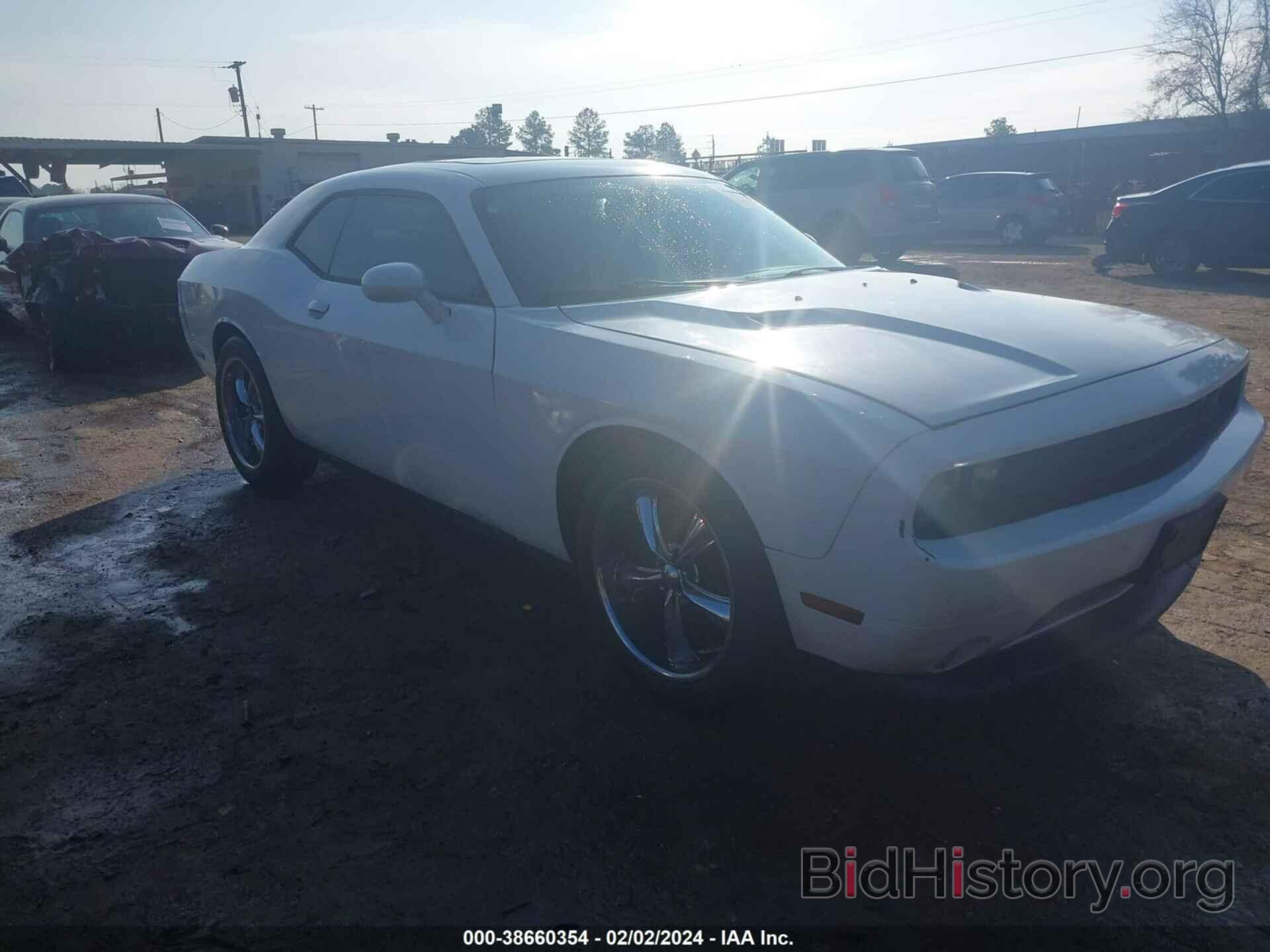 Photo 2B3CJ4DG6BH530644 - DODGE CHALLENGER 2011