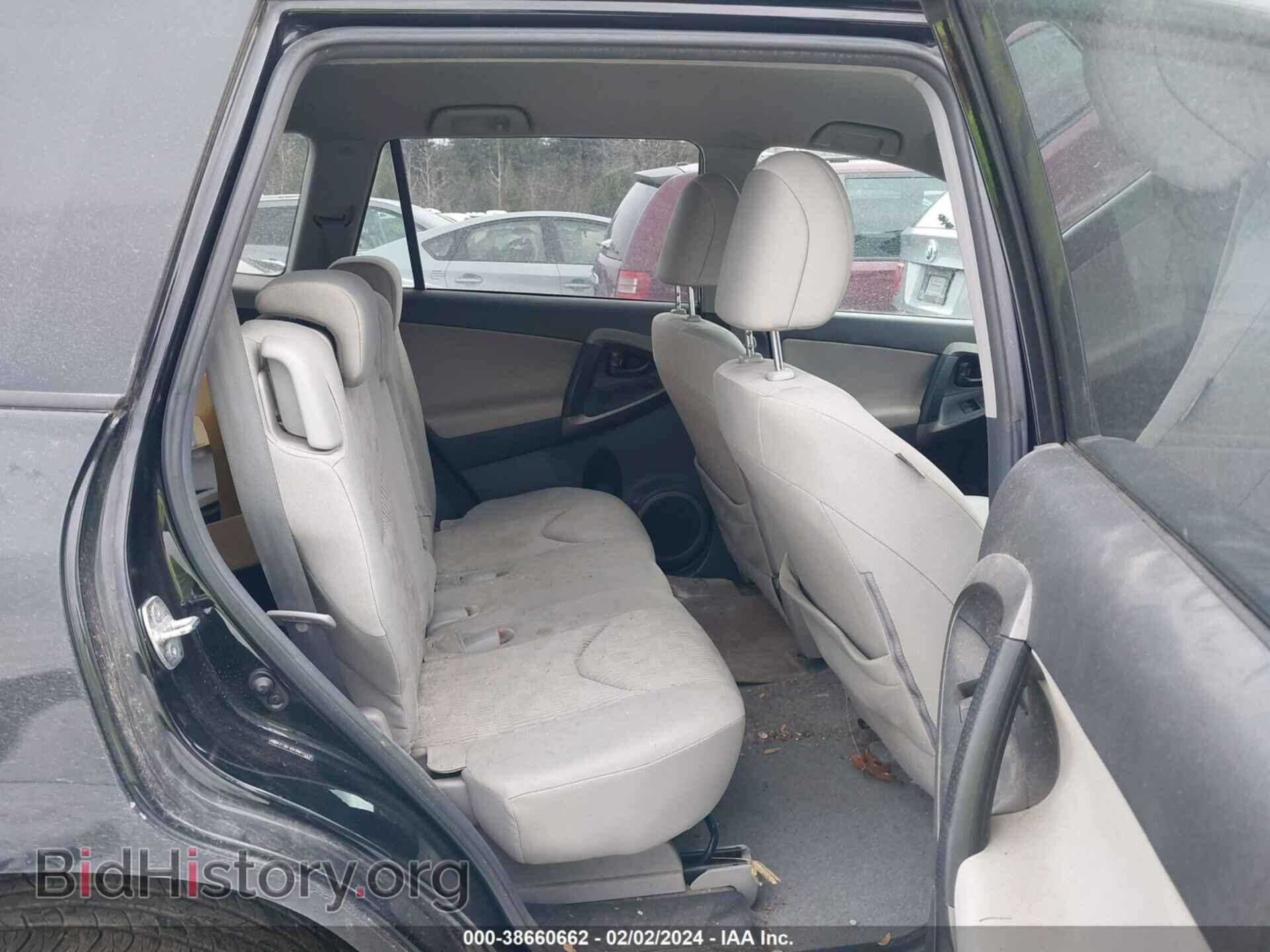 2011 TOYOTA RAV4 - VIN: 2T3BF4DV3BW122435 - Фото 8