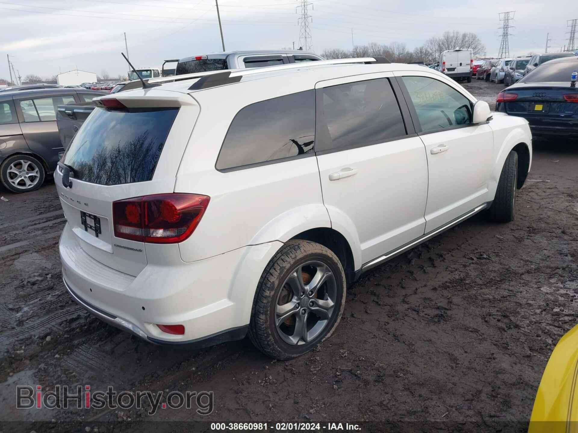 2017 DODGE JOURNEY - VIN: 3C4PDCGB4HT564101 - Фото 4