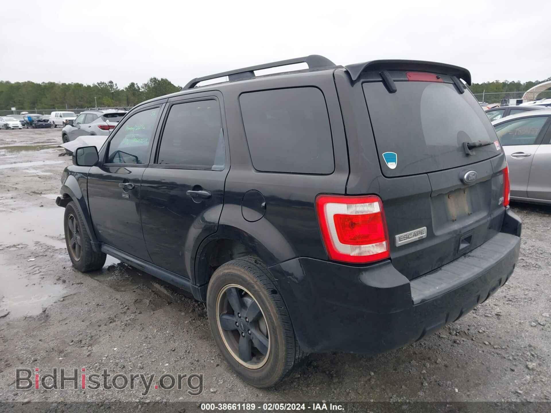 2011 FORD ESCAPE - VIN: 1FMCU0DG3BKA04409 - Фото 3