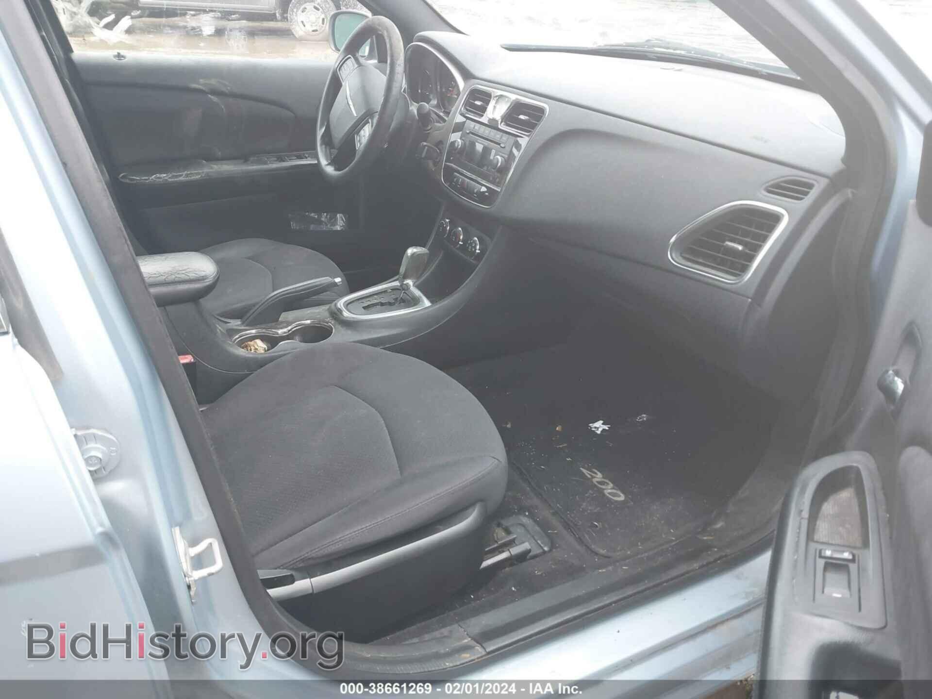 2013 CHRYSLER 200 - VIN: 1C3CCBAG8DN722163 - Фото 5