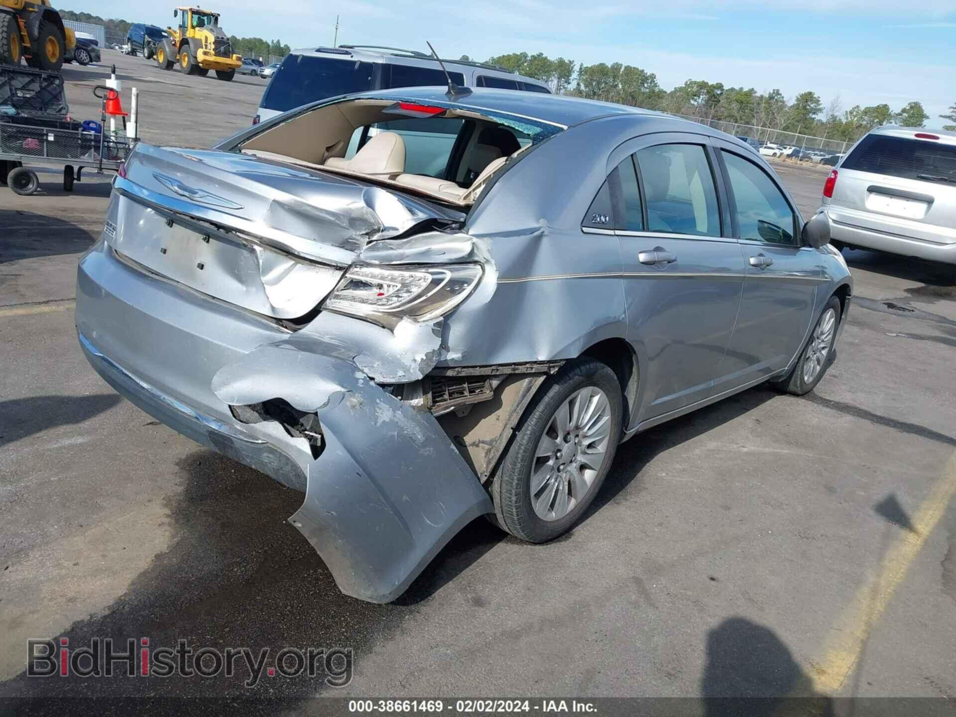 2014 CHRYSLER 200 - VIN: 1C3CCBAB1EN140962 - Фото 4
