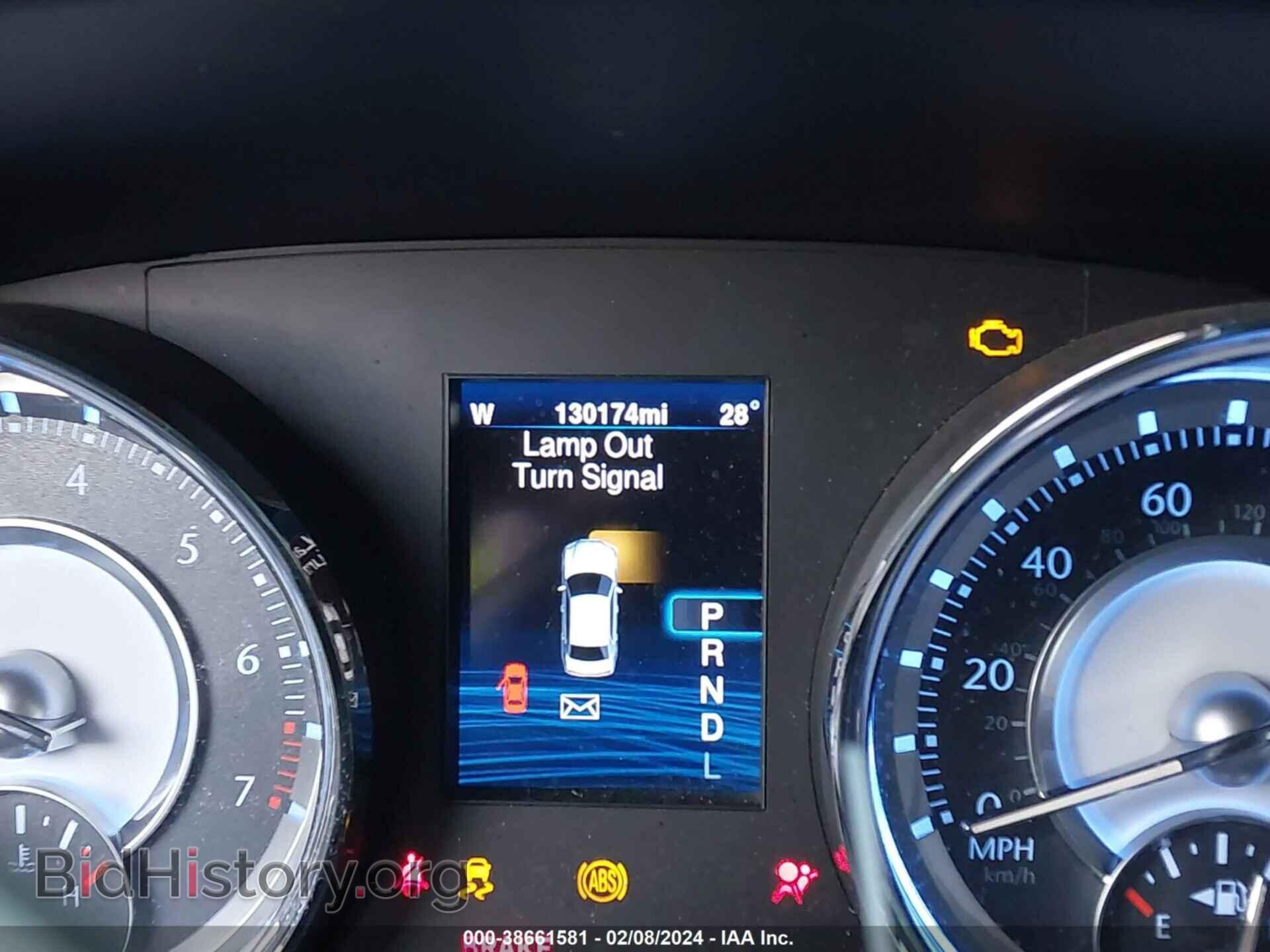 2014 CHRYSLER 300 - VIN: 2C3CCAAG4EH354889 - Photo 7