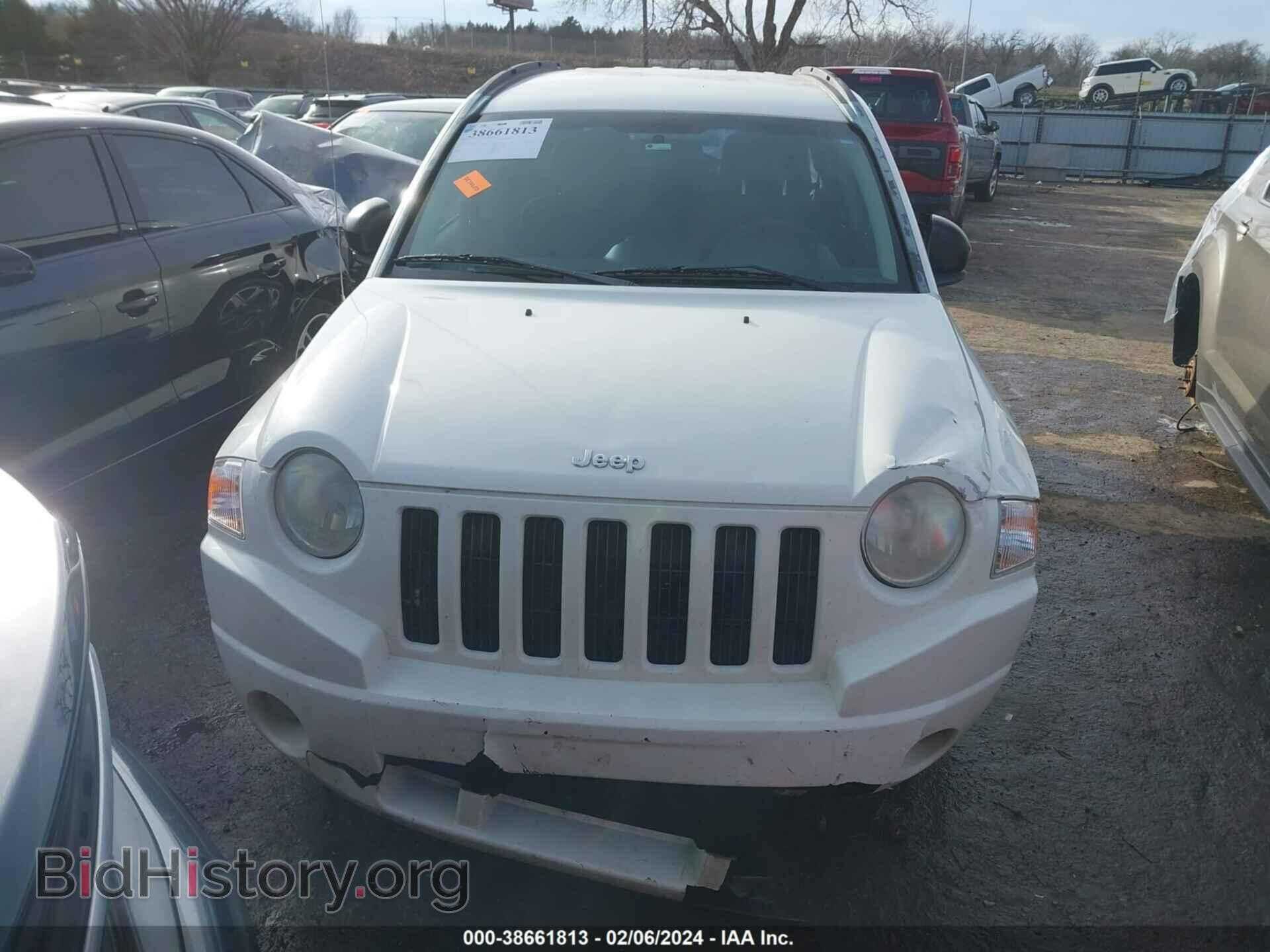 2010 JEEP COMPASS - VIN: 1J4NT4FB6AD558016 - Фото 12