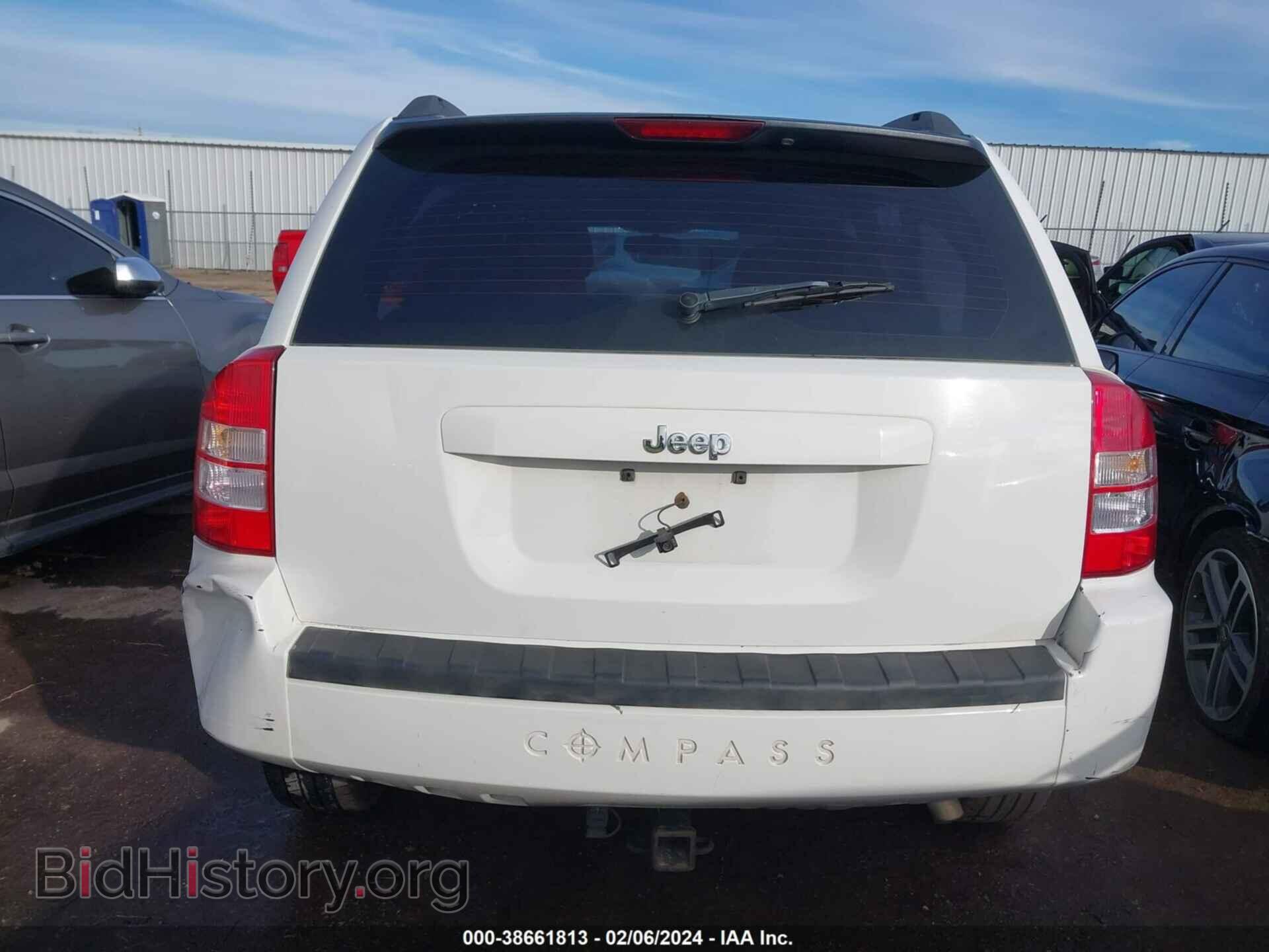 2010 JEEP COMPASS - VIN: 1J4NT4FB6AD558016 - Фото 16