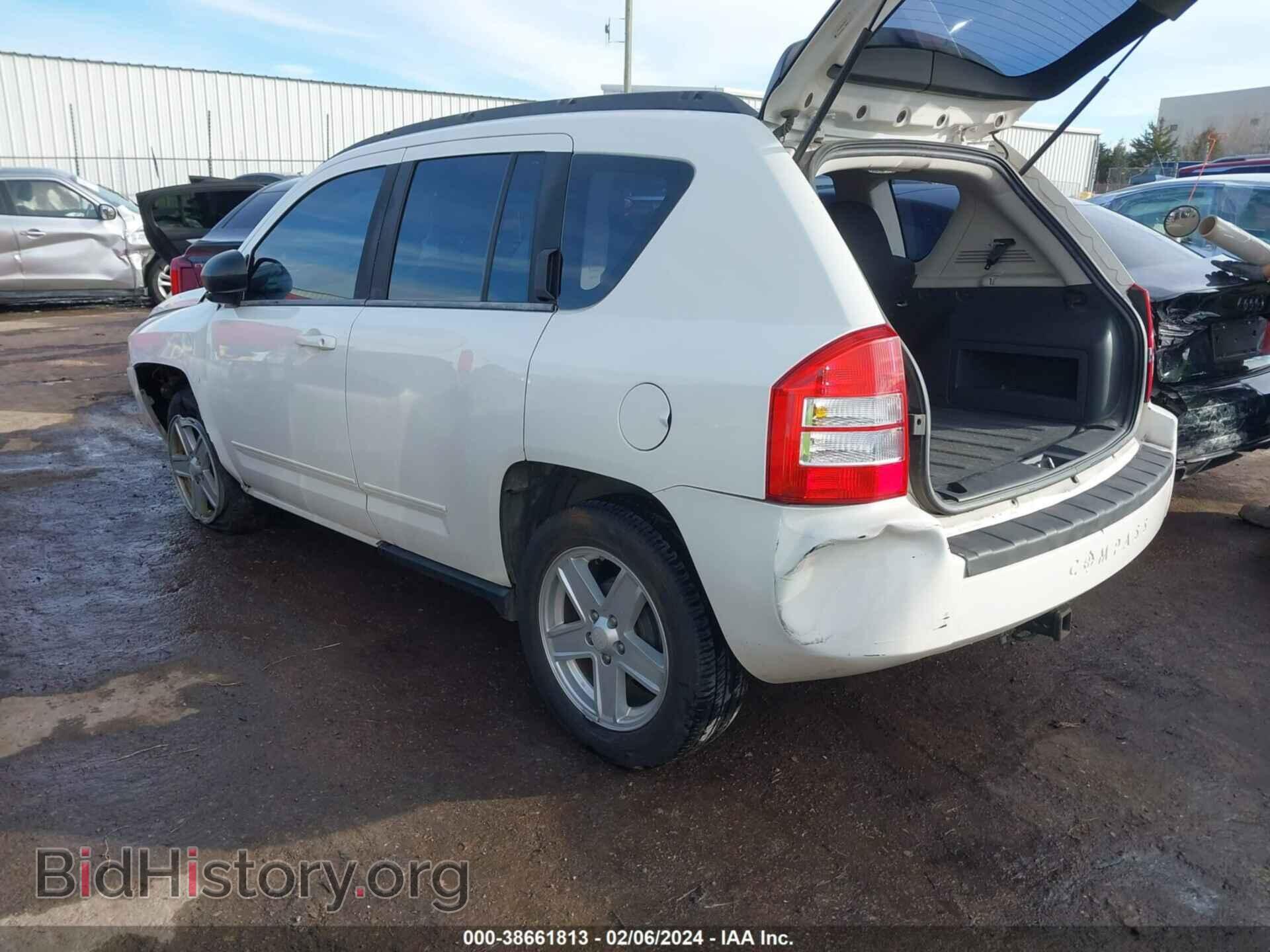 2010 JEEP COMPASS - VIN: 1J4NT4FB6AD558016 - Фото 3