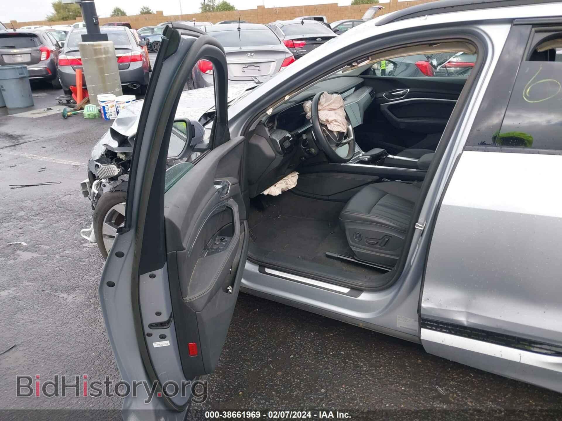2021 AUDI E-TRON - VIN: WA1AAAGE5MB025473 - Фото 5