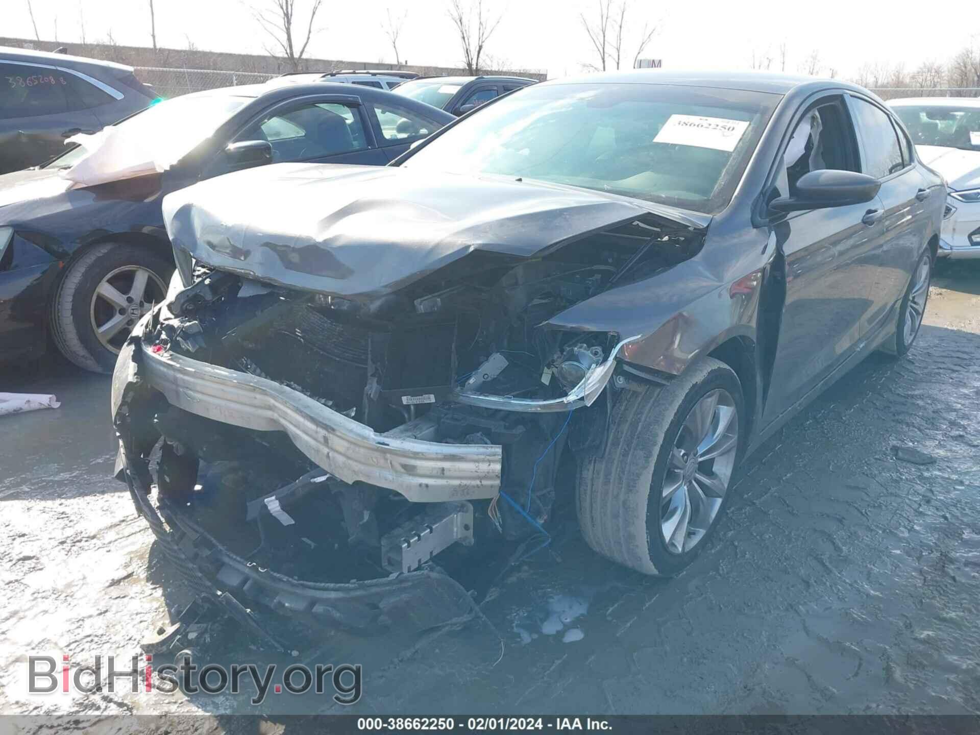 2016 CHRYSLER 200 - VIN: 1C3CCCBB2GN152075 - Фото 6