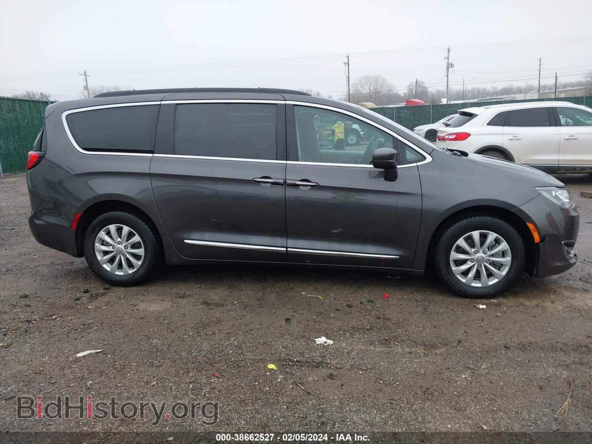 2017 CHRYSLER PACIFICA - VIN: 2C4RC1BG1HR677736 - Фото 14