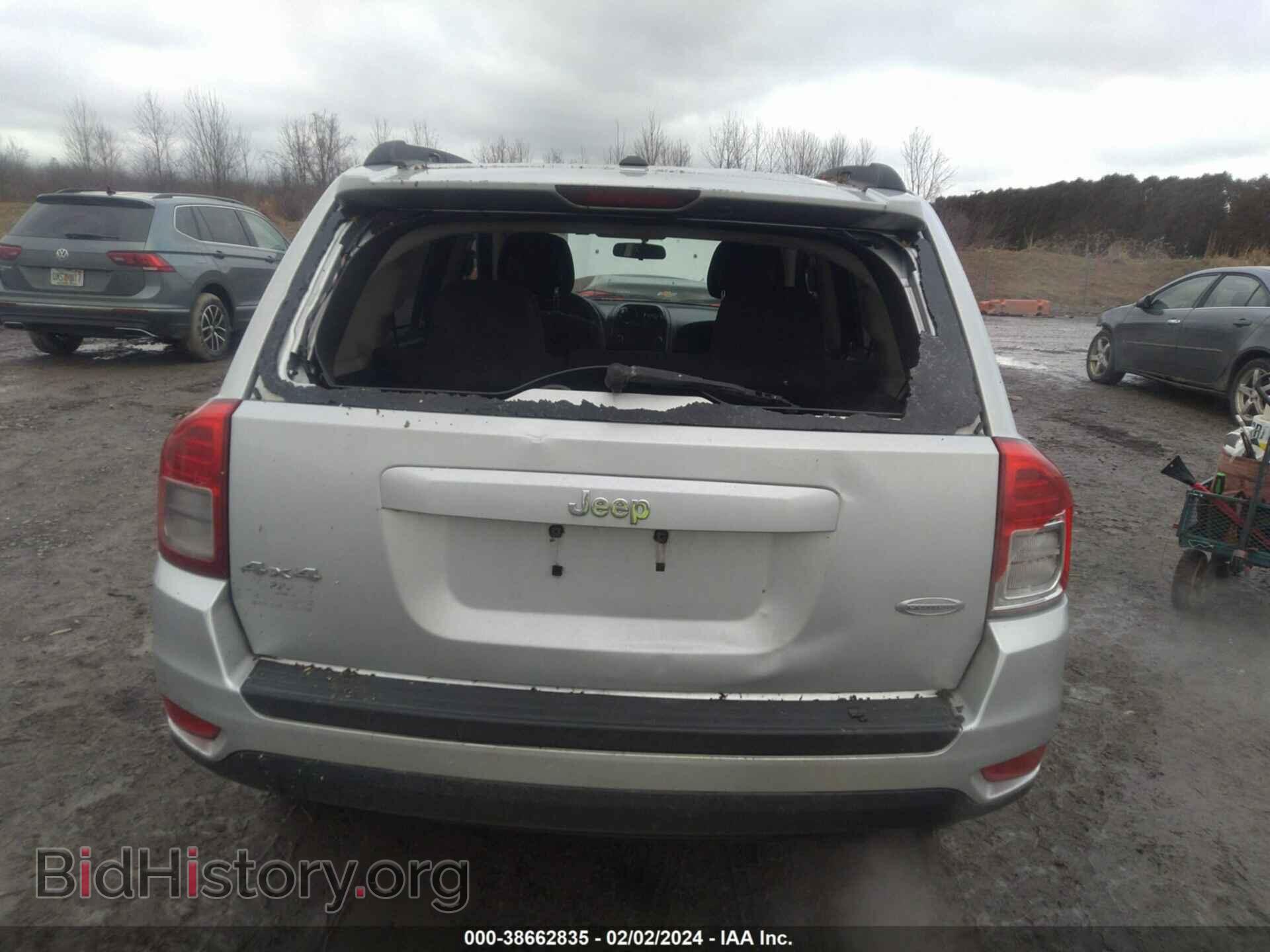 2011 JEEP COMPASS - VIN: 1J4NF1FB4BD282734 - Photo 6