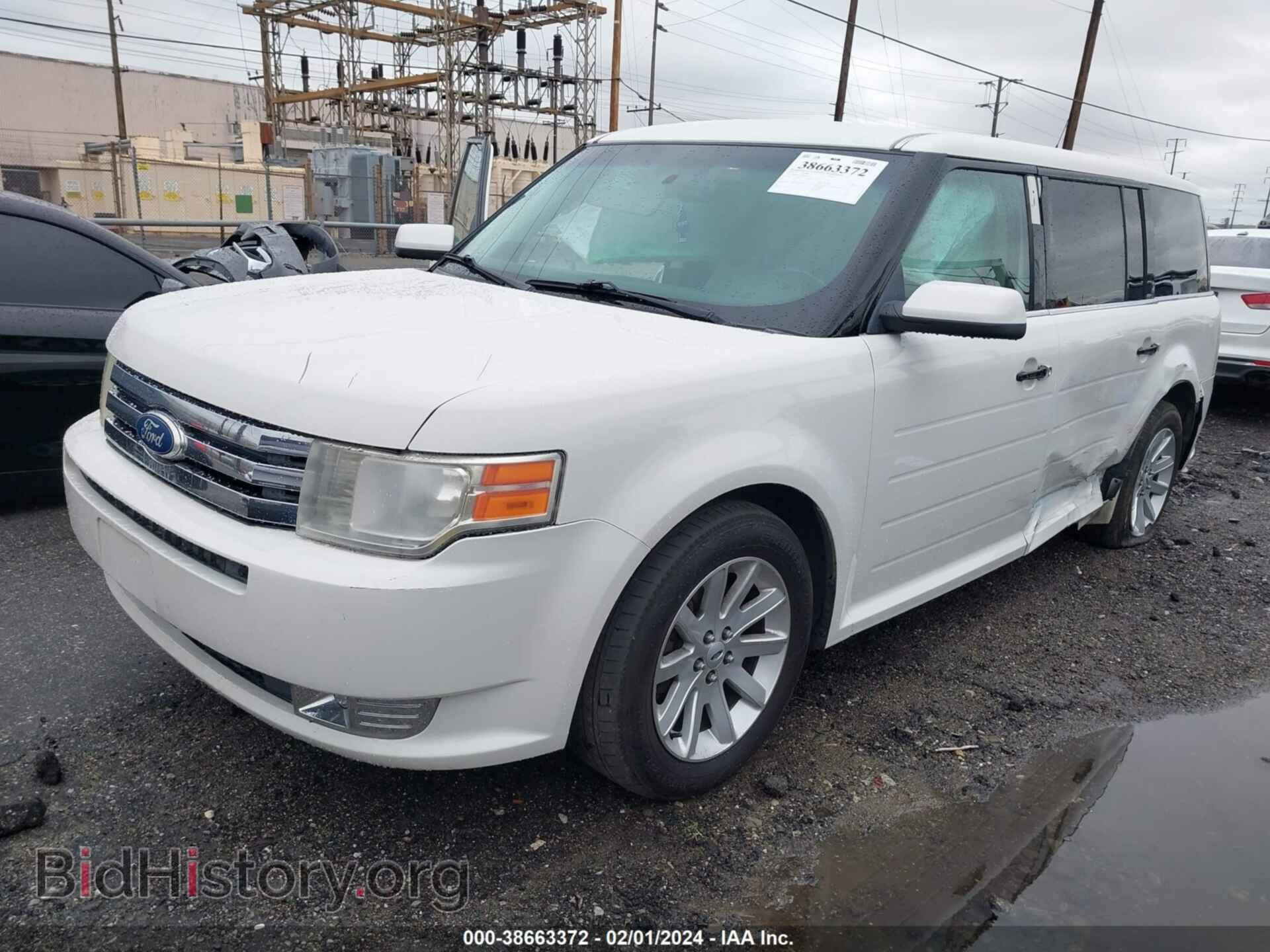 2011 FORD FLEX - VIN: 2FMGK5CC8BBD28646 - Photo 2