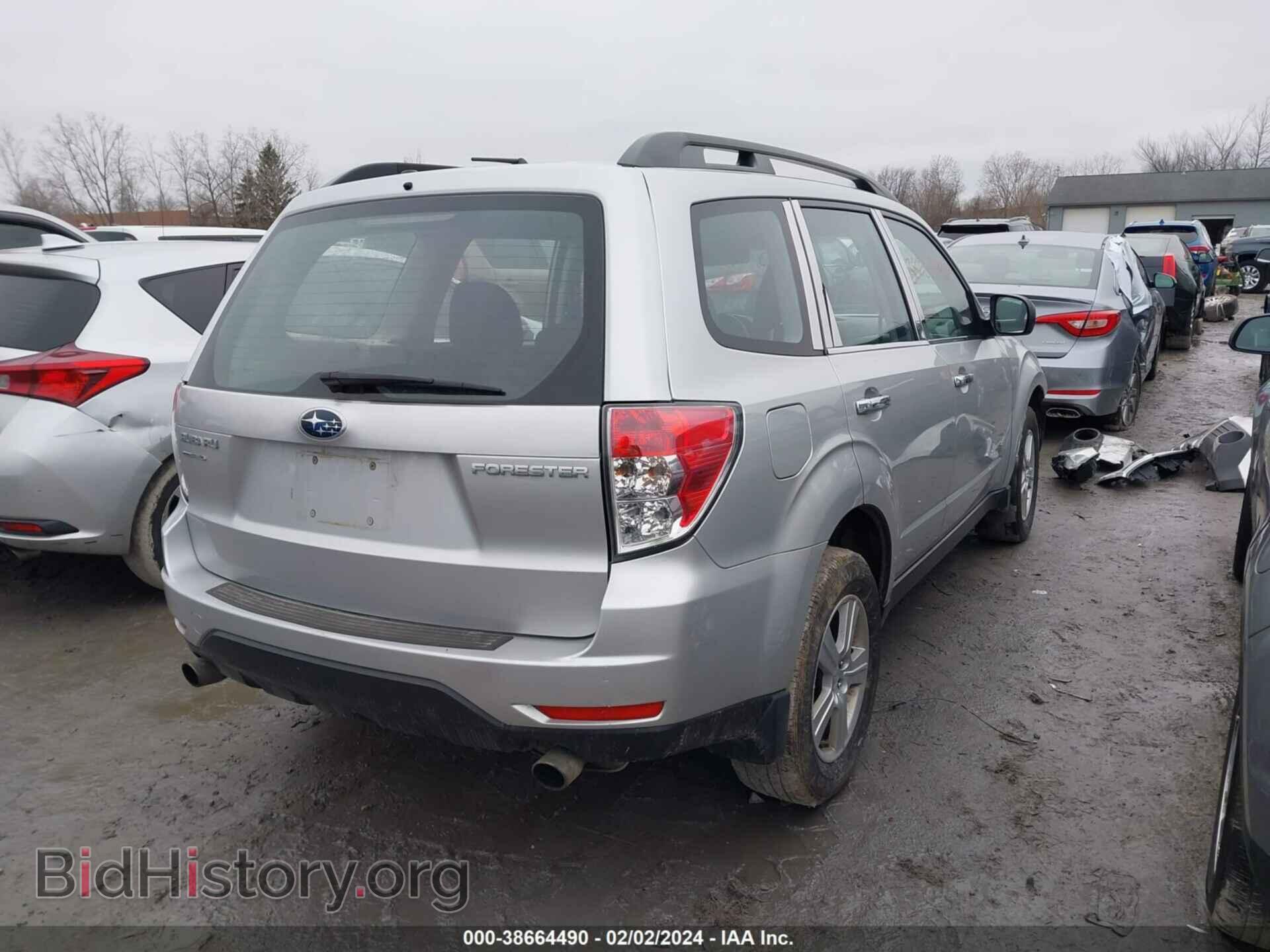 2011 SUBARU FORESTER - VIN: JF2SHBBC3BH714585 - Фото 4
