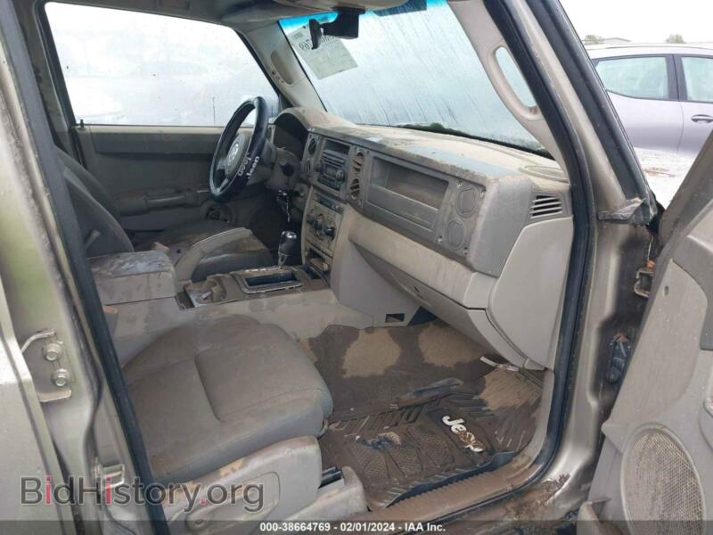 2006 Jeep COMMANDER (VIN 1J8HH48K86C293896) — фото 5 из 11
