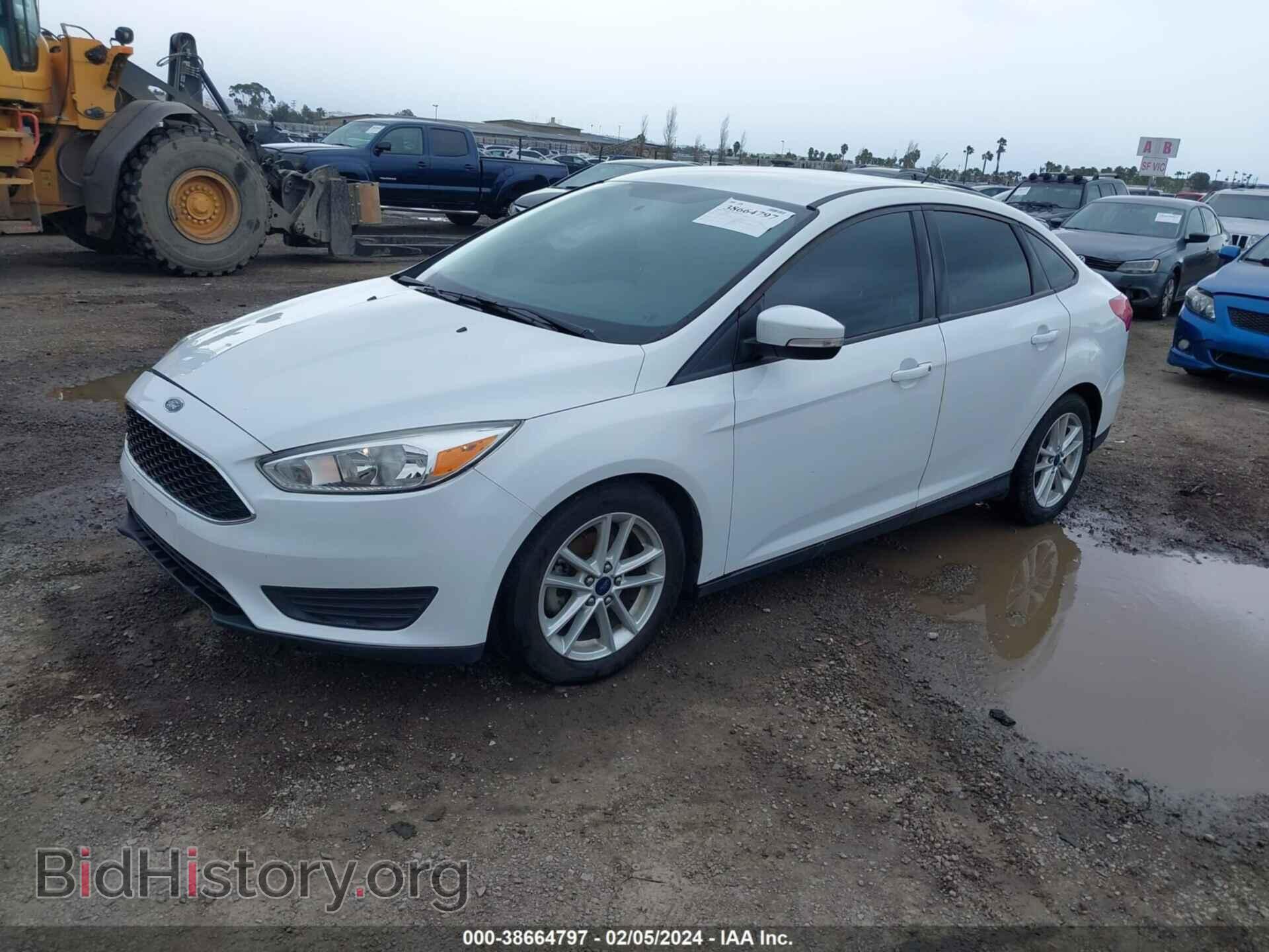 2016 FORD FOCUS - VIN: 1FADP3F27GL268128 - Photo 2