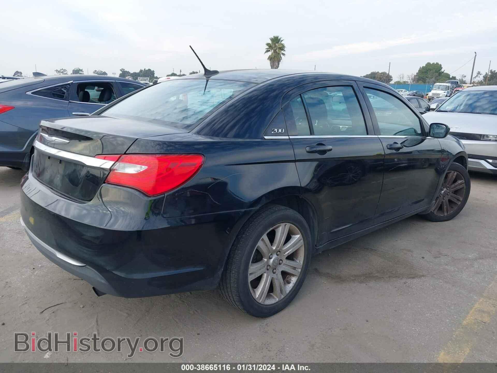2012 CHRYSLER 200 - VIN: 1C3CCBBB5CN302507 - Photo 4