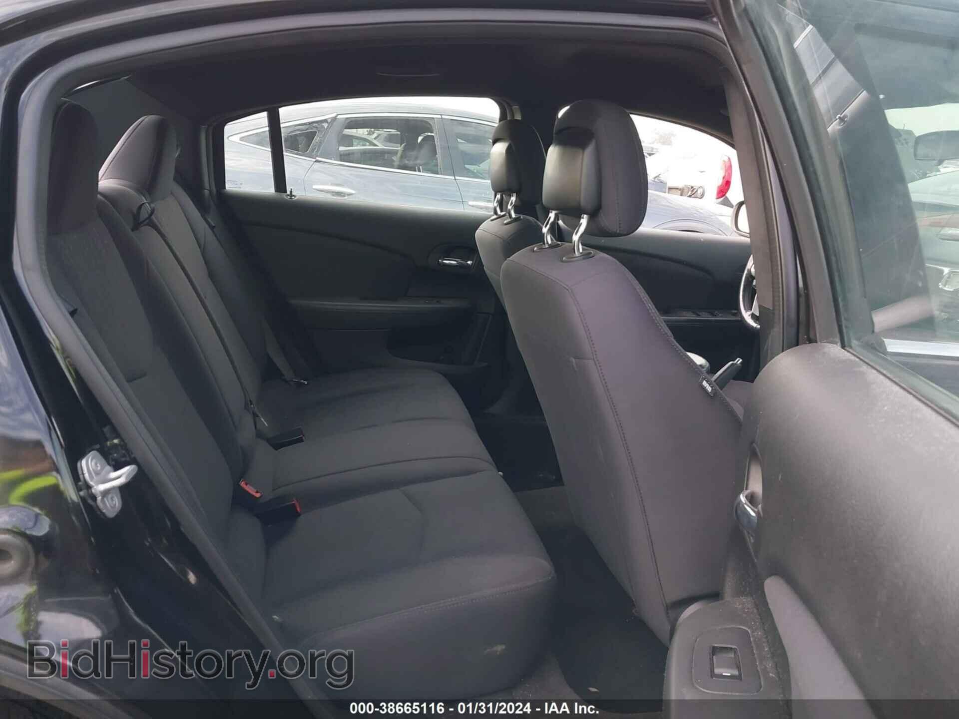 2012 CHRYSLER 200 - VIN: 1C3CCBBB5CN302507 - Photo 8