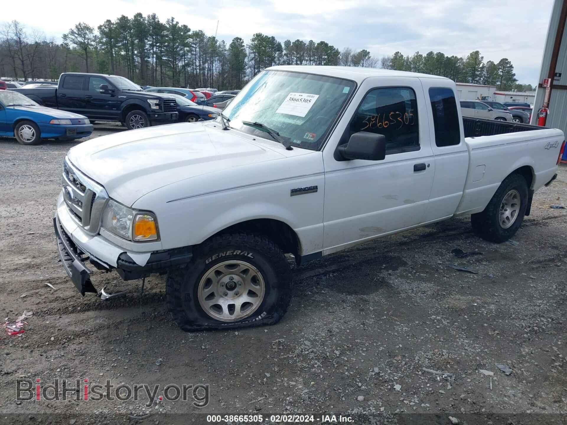 2011 FORD RANGER - VIN: 1FTLR4FE2BPB06196 - Фото 2