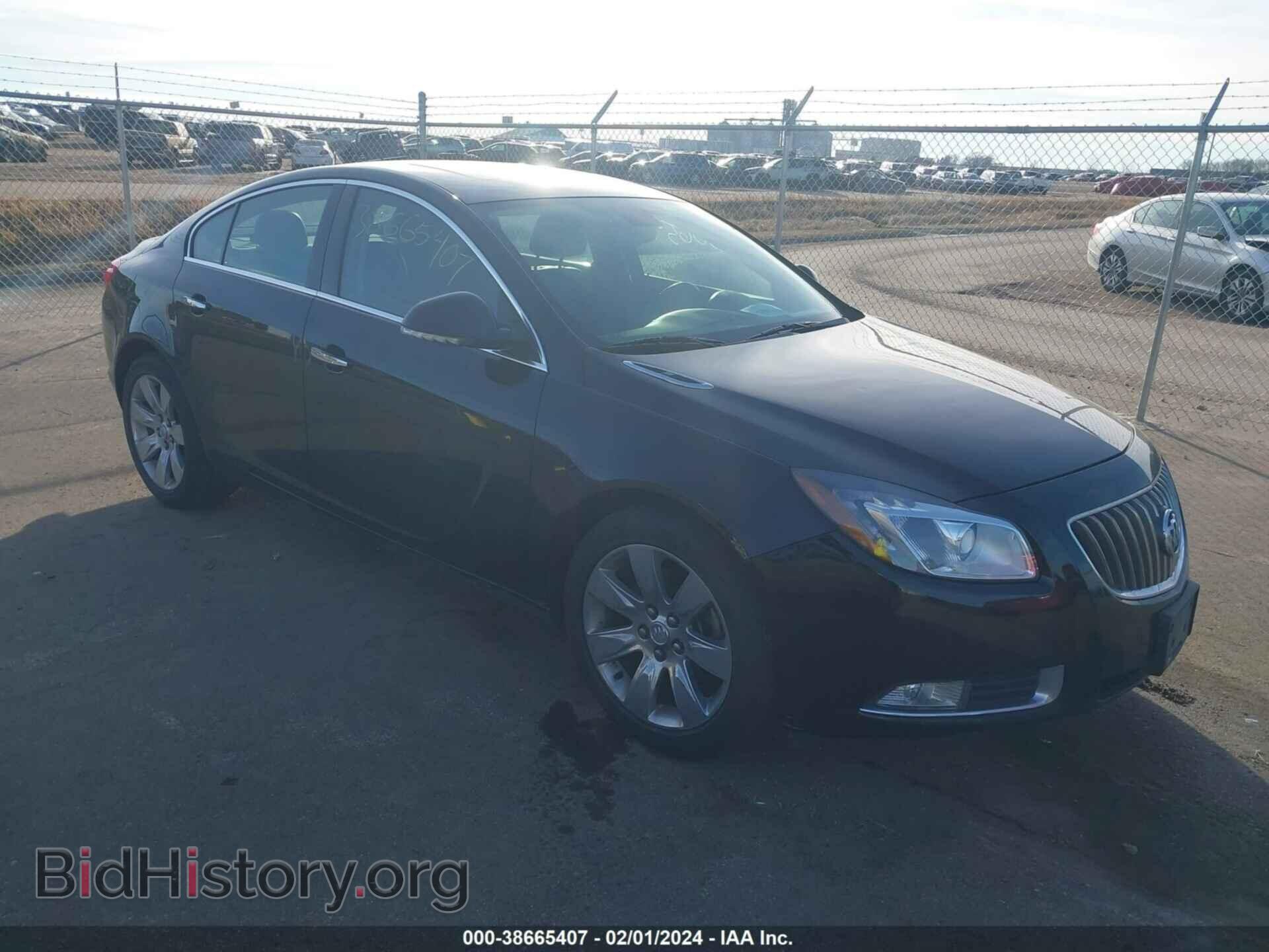 Photo 2G4GT5GV1D9209579 - BUICK REGAL 2013