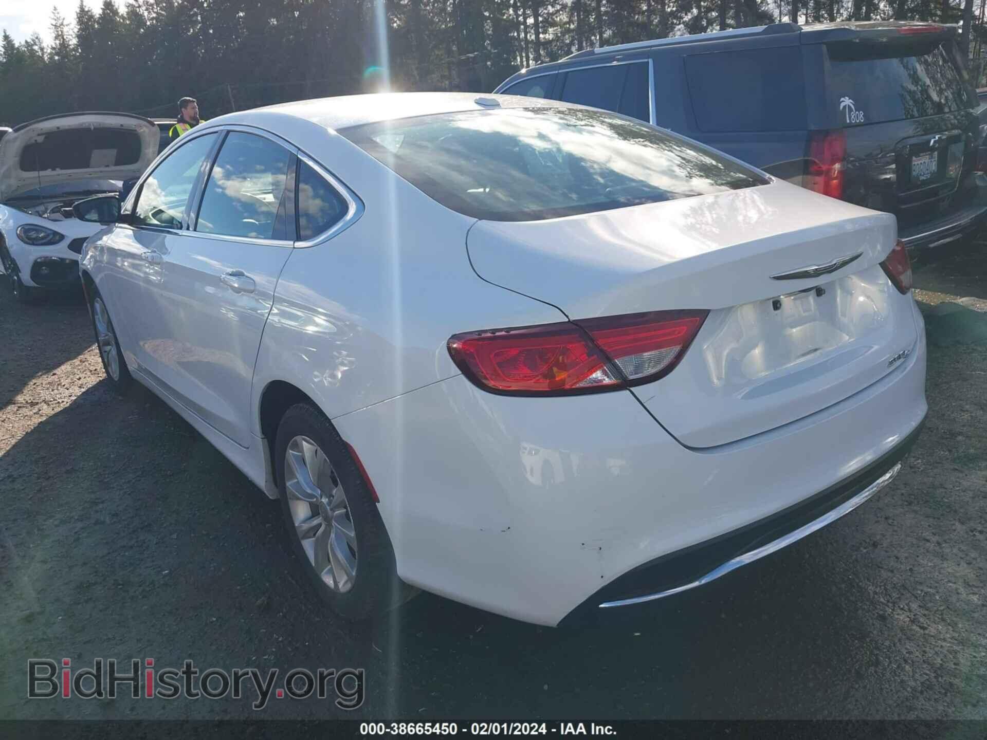 2015 CHRYSLER 200 - VIN: 1C3CCCCB7FN680269 - Photo 3