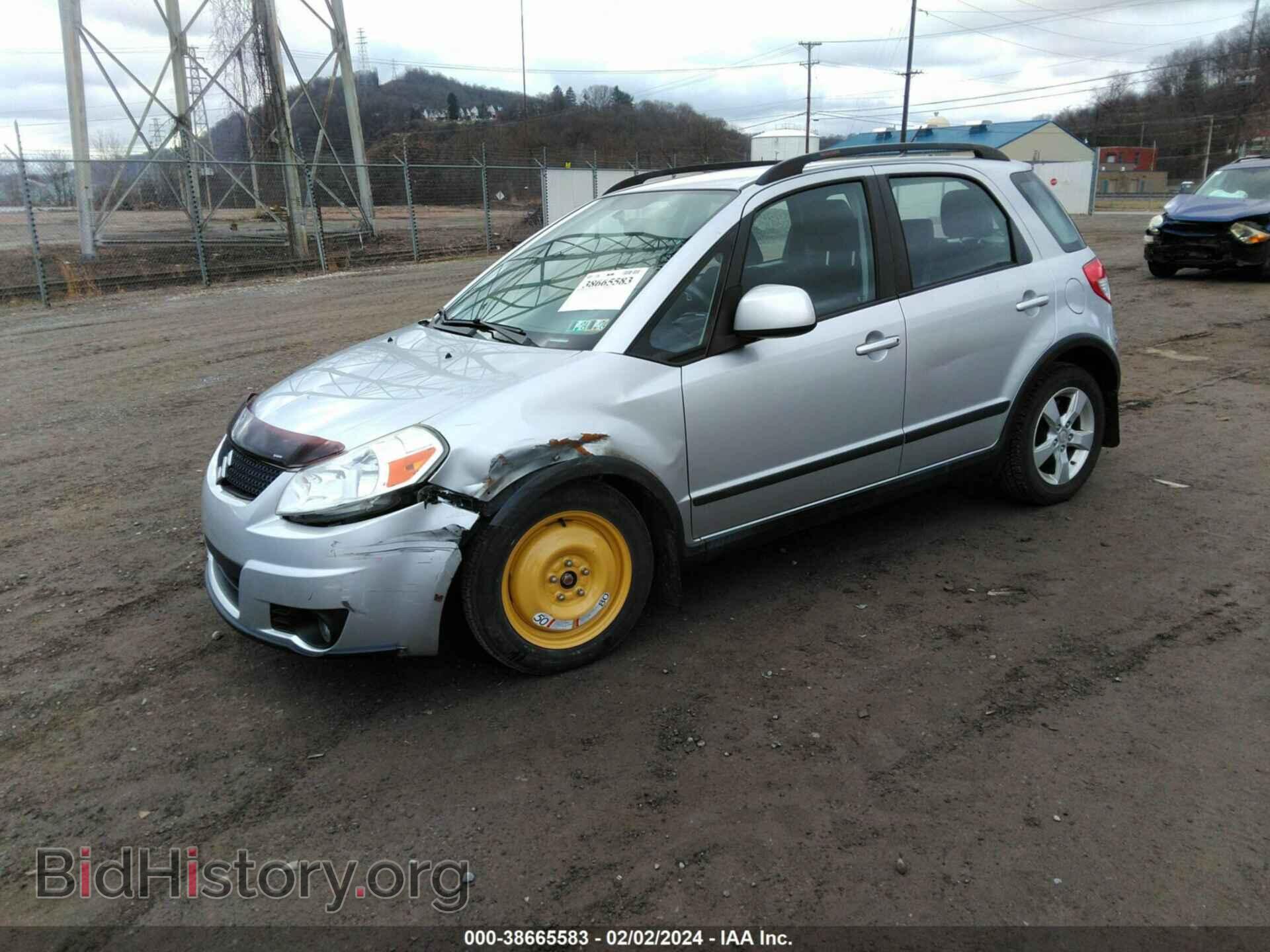 2011 SUZUKI SX4 - VIN: JS2YB5A32B6300292 - Photo 2