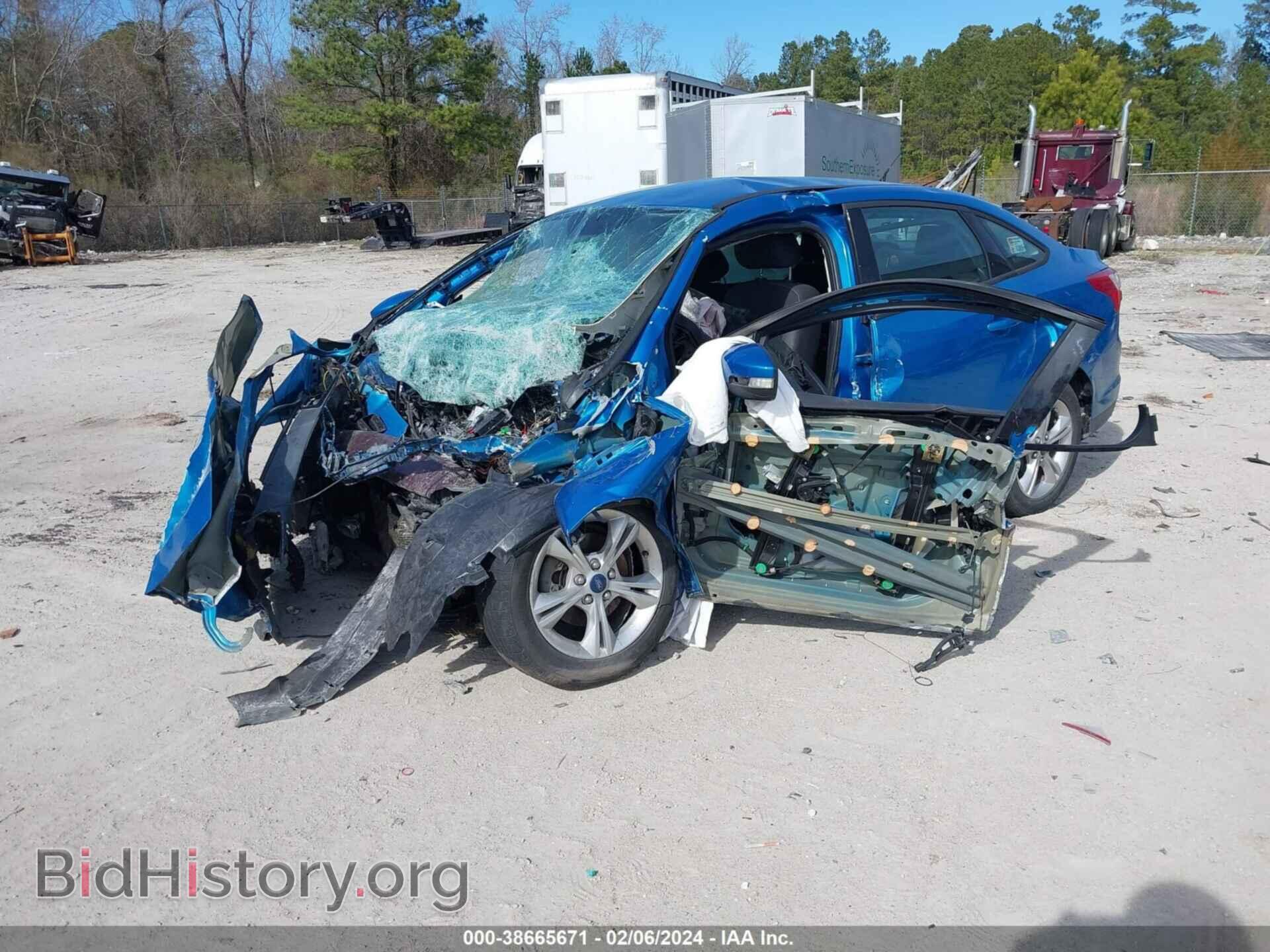 2014 FORD FOCUS - VIN: 1FADP3F22EL115024 - Photo 2