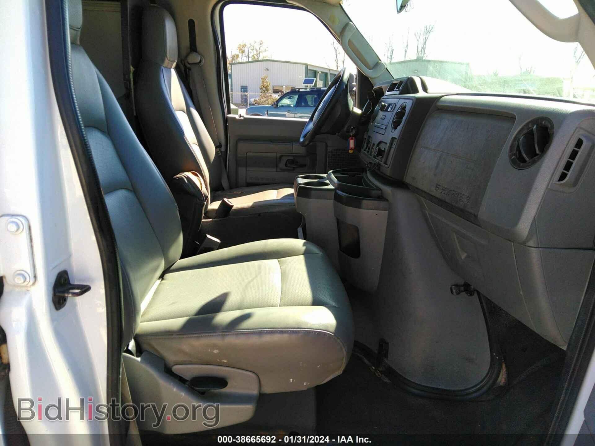 2009 FORD E-150 - VIN: 1FTNE14W49DA39532 - Фото 5