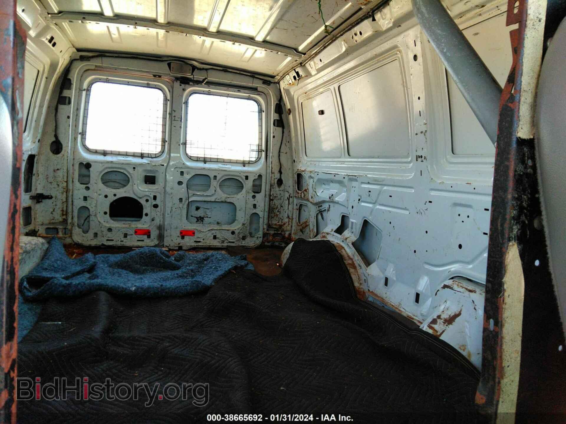2009 FORD E-150 - VIN: 1FTNE14W49DA39532 - Фото 8
