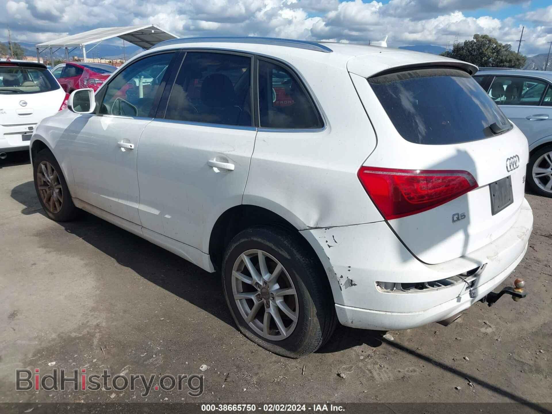 2010 AUDI Q5 - VIN: WA1CKAFP0AA040456 - Фото 3