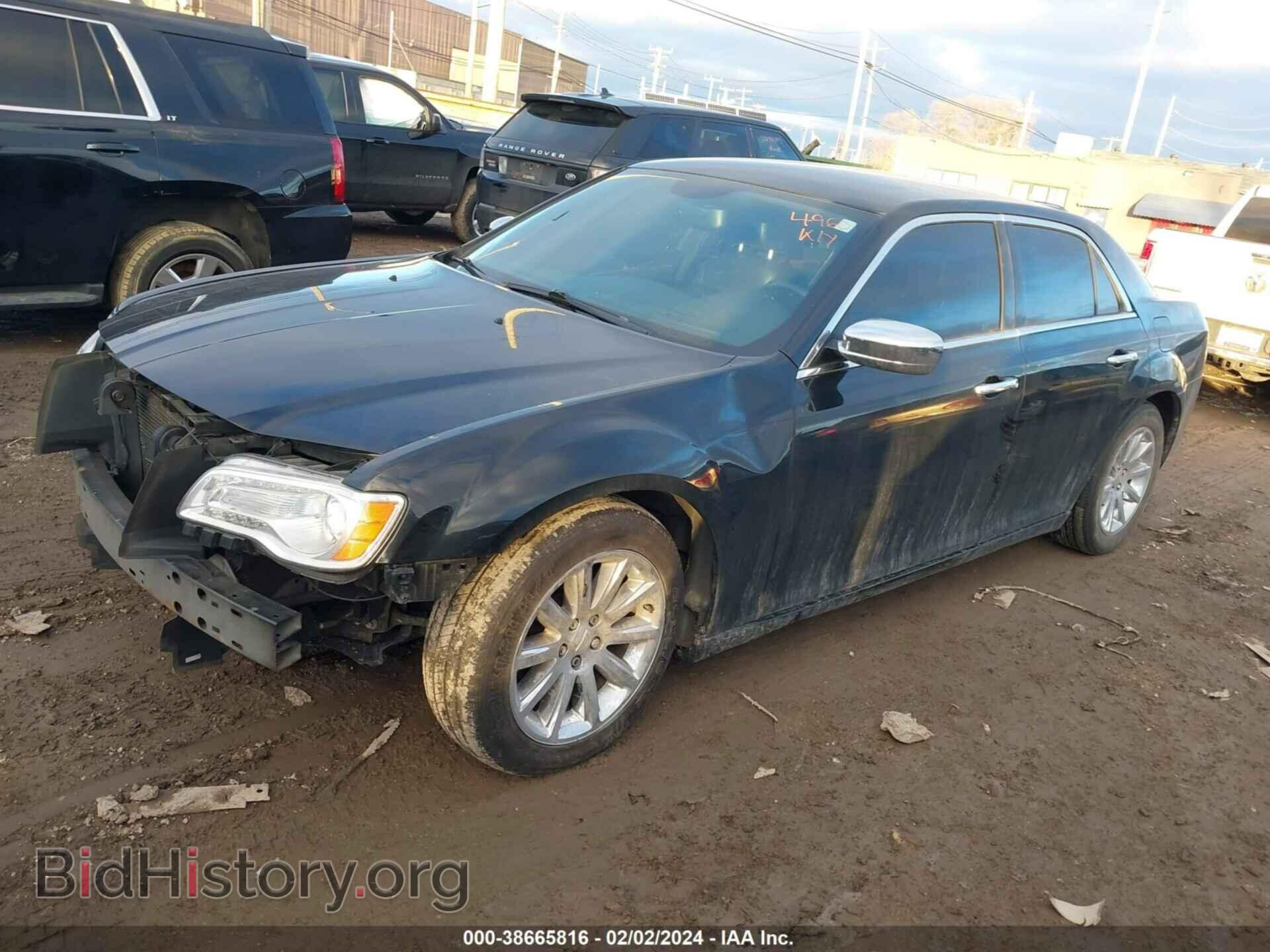 2012 CHRYSLER 300 - VIN: 2C3CCACG0CH154960 - Фото 2