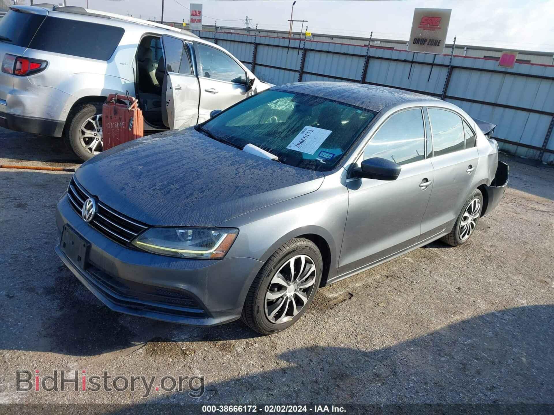 2017 VOLKSWAGEN JETTA - VIN: 3VW2B7AJ9HM322869 - Фото 2