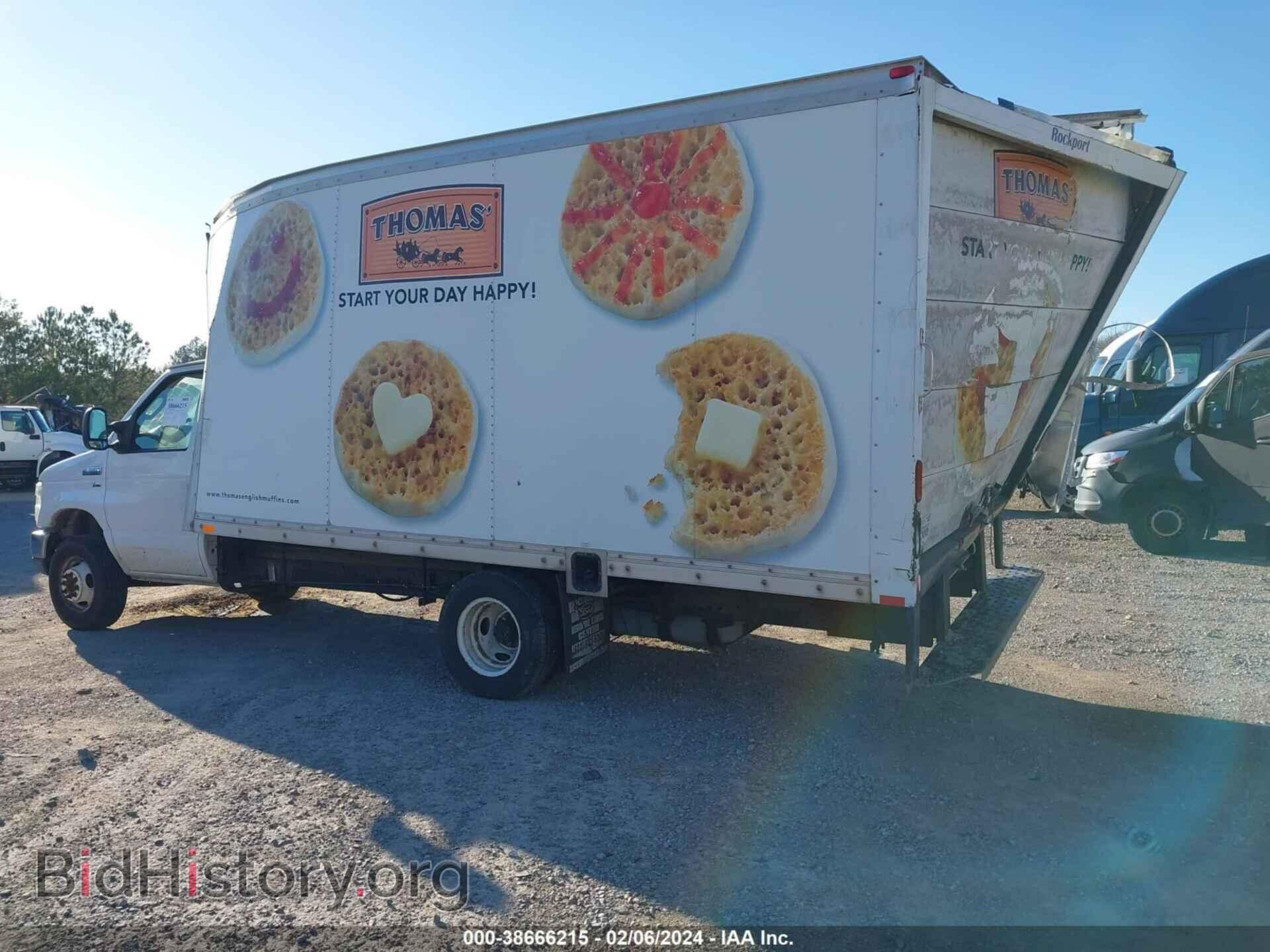 2011 FORD E-350 CUTAWAY - VIN: 1FDWE3FL2BDA87180 - Фото 3