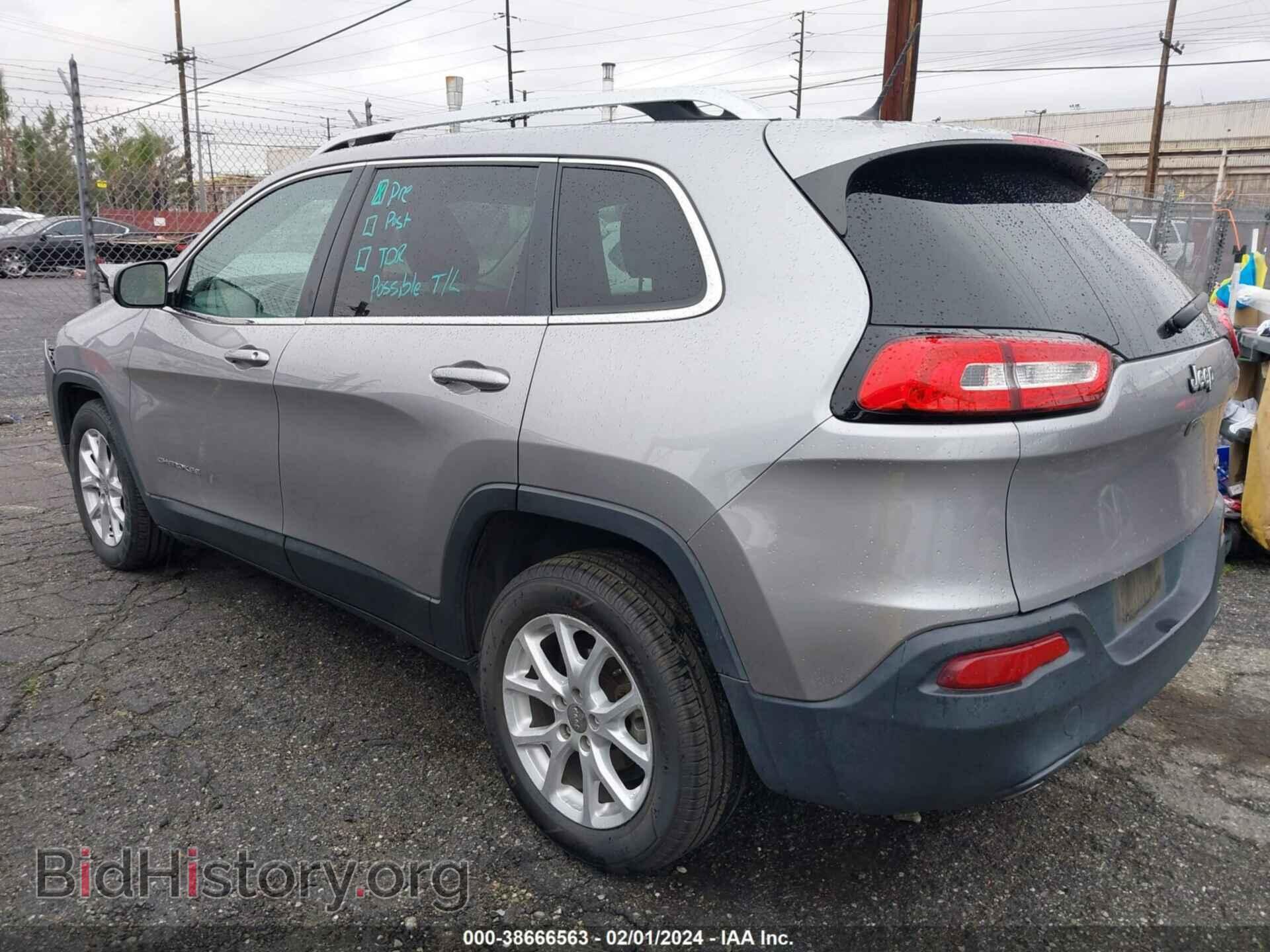 2018 JEEP CHEROKEE - VIN: 1C4PJLCB6JD563459 - Фото 3