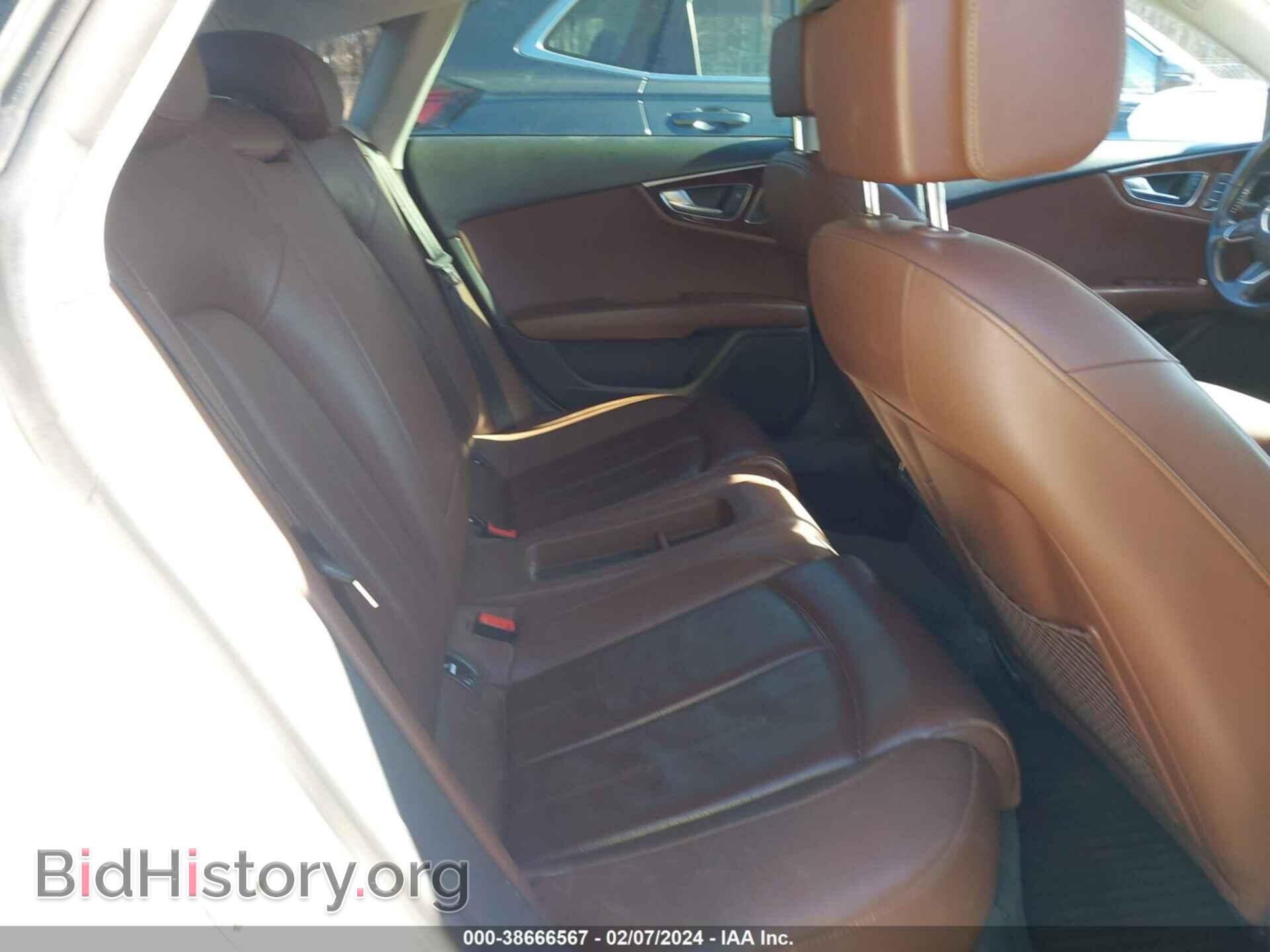 2012 AUDI A7 - VIN: WAUYGAFC5CN080258 - Photo 8