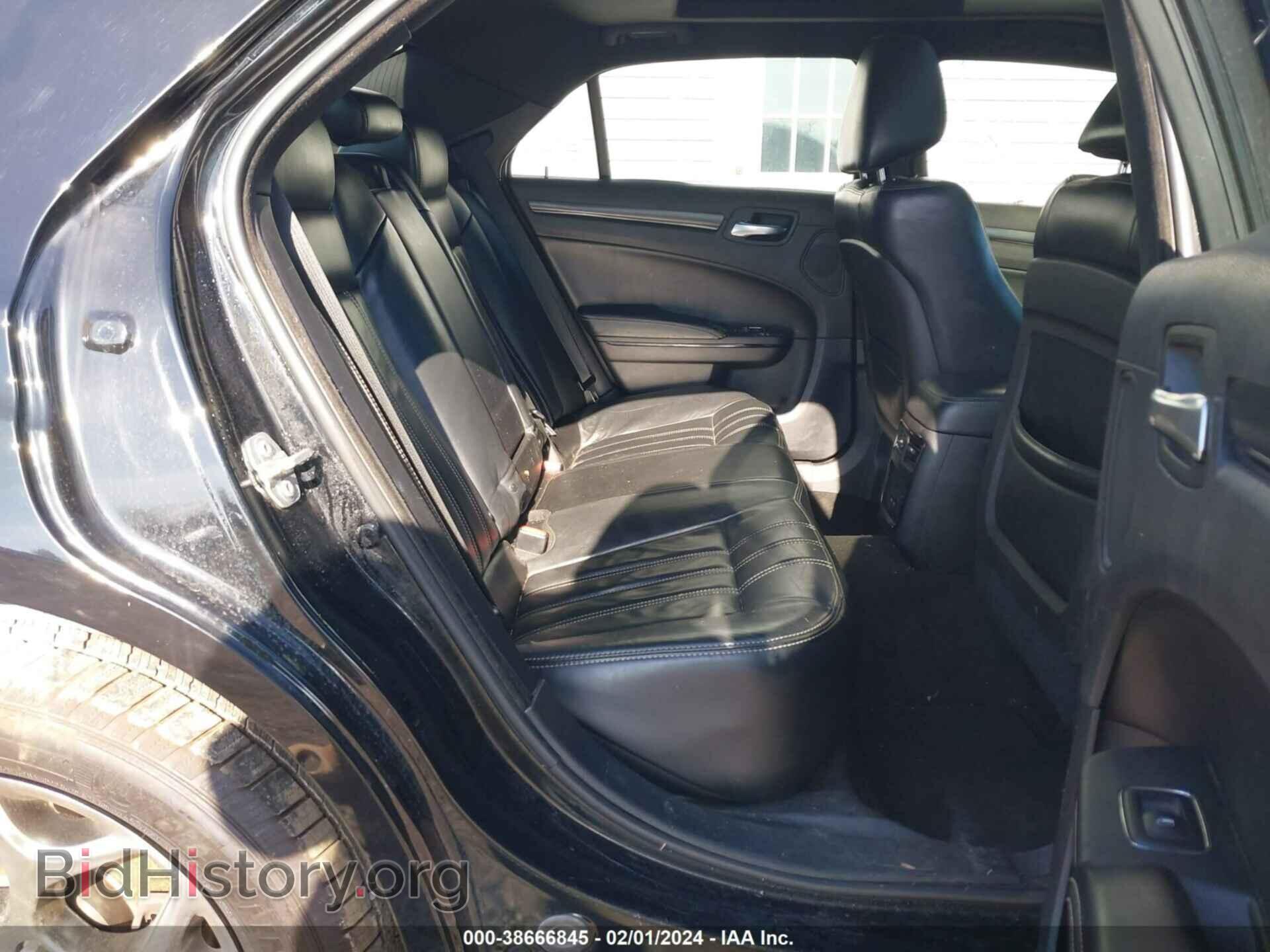 2016 CHRYSLER 300 - VIN: 2C3CCAGGXGH209172 - Фото 8