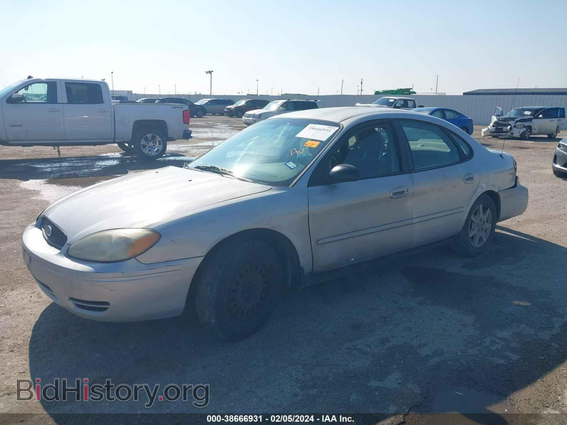 2006 FORD TAURUS - VIN: 1FAFP53UX6A185782 - Фото 2