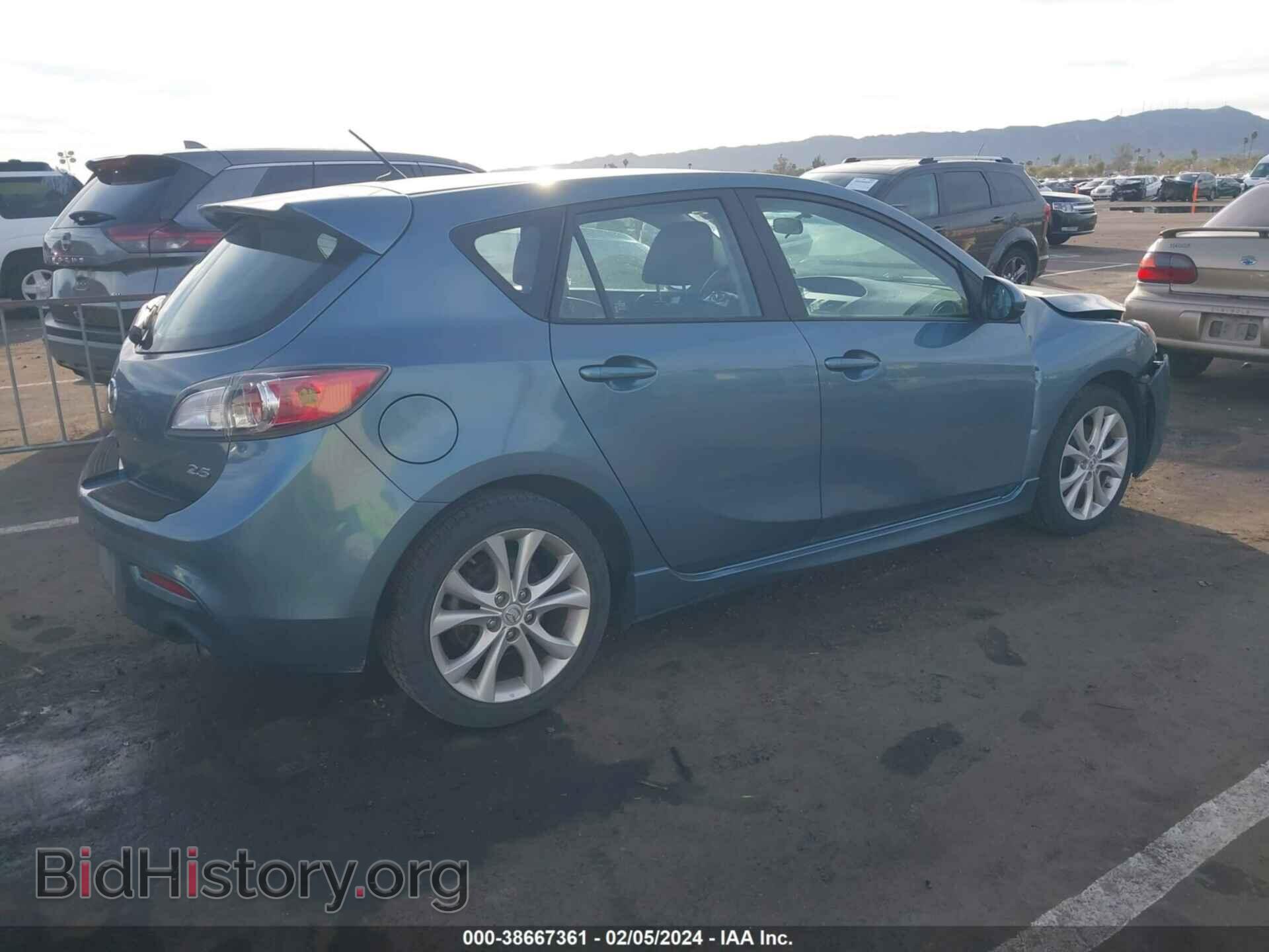 2010 MAZDA MAZDA3 - VIN: JM1BL1H63A1275582 - Фото 4