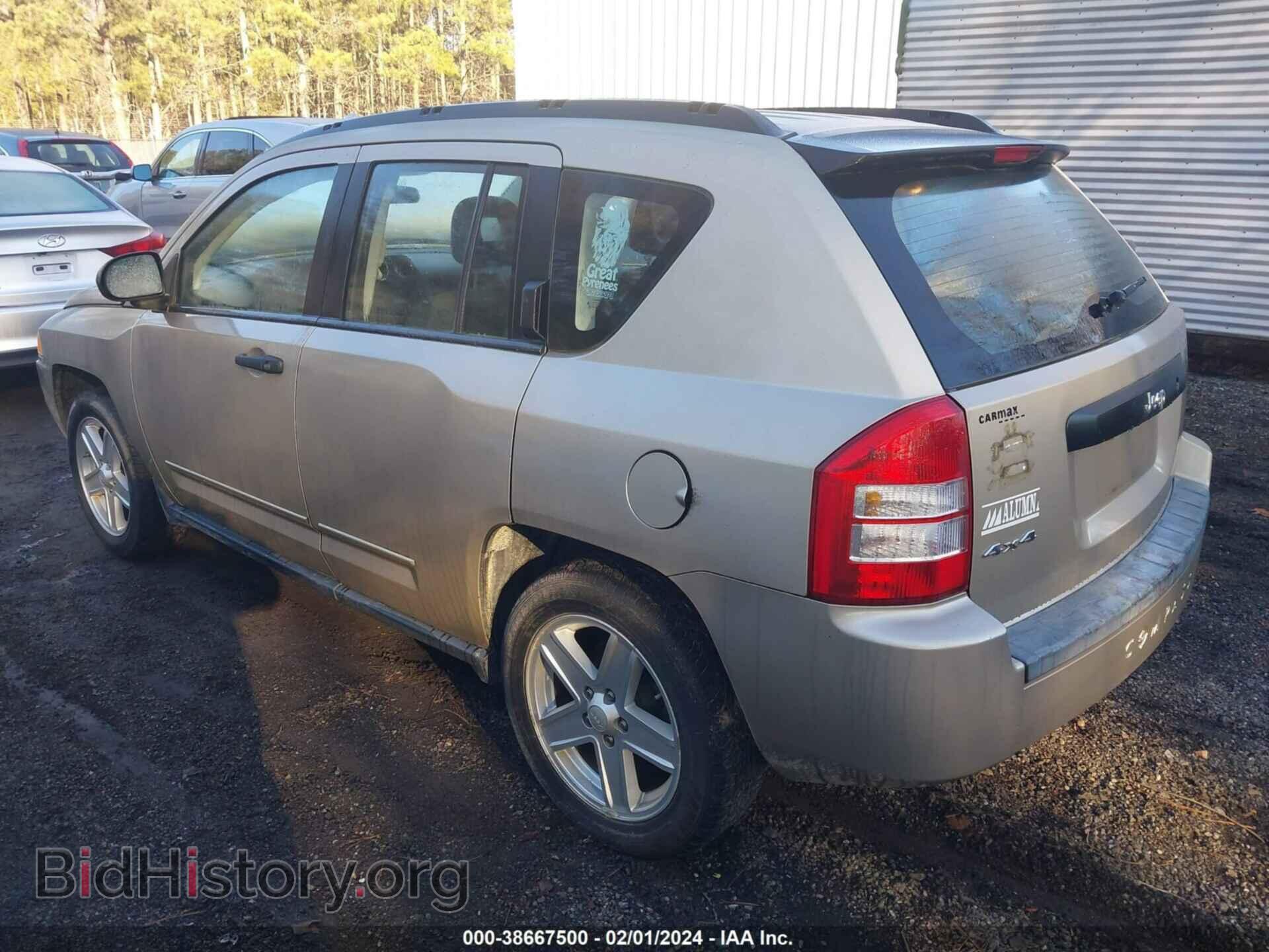 2009 JEEP COMPASS - VIN: 1J8FF47B59D121662 - Фото 3