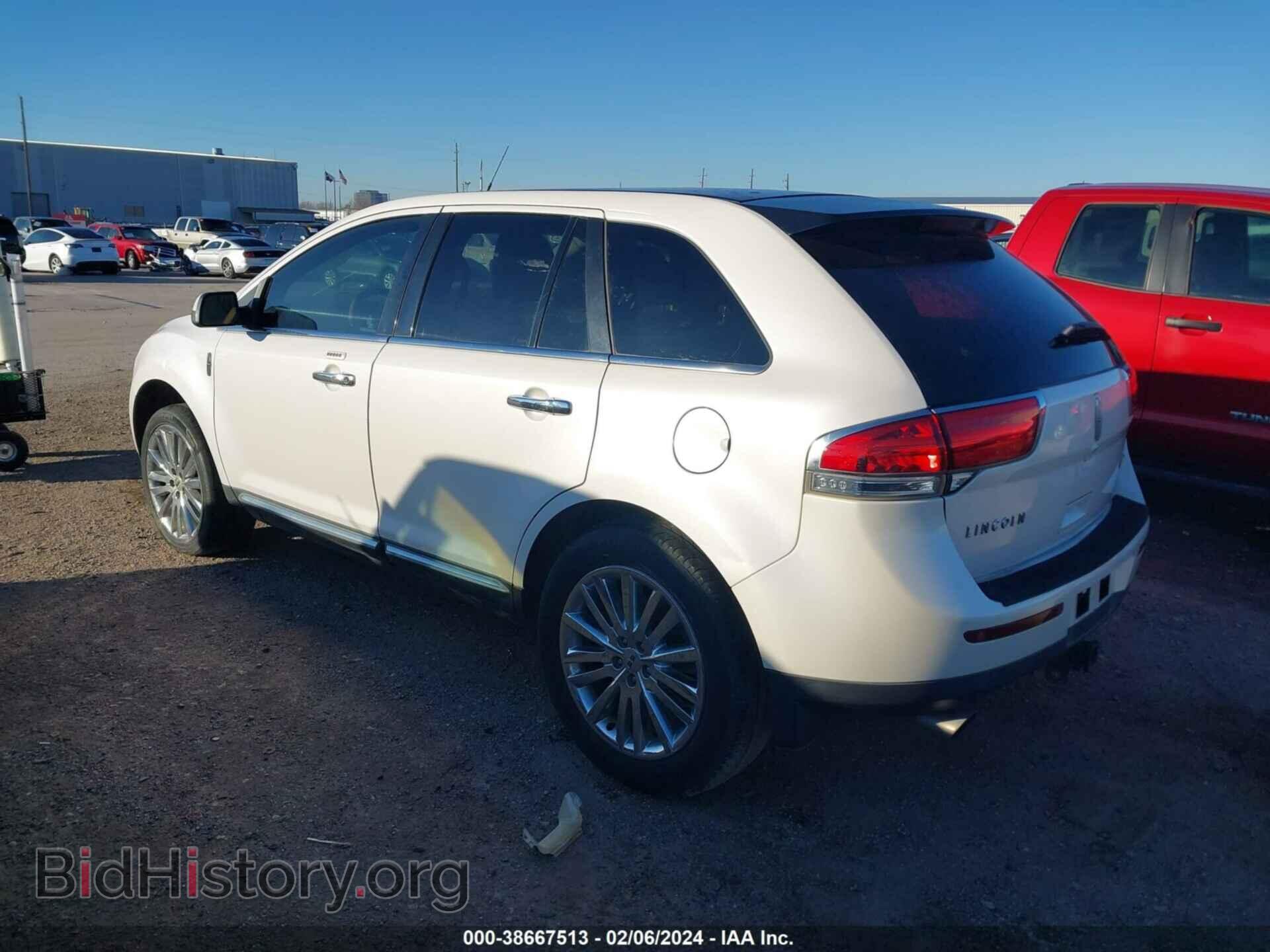 2011 LINCOLN MKX - VIN: 2LMDJ6JK7BBJ21241 - Фото 3