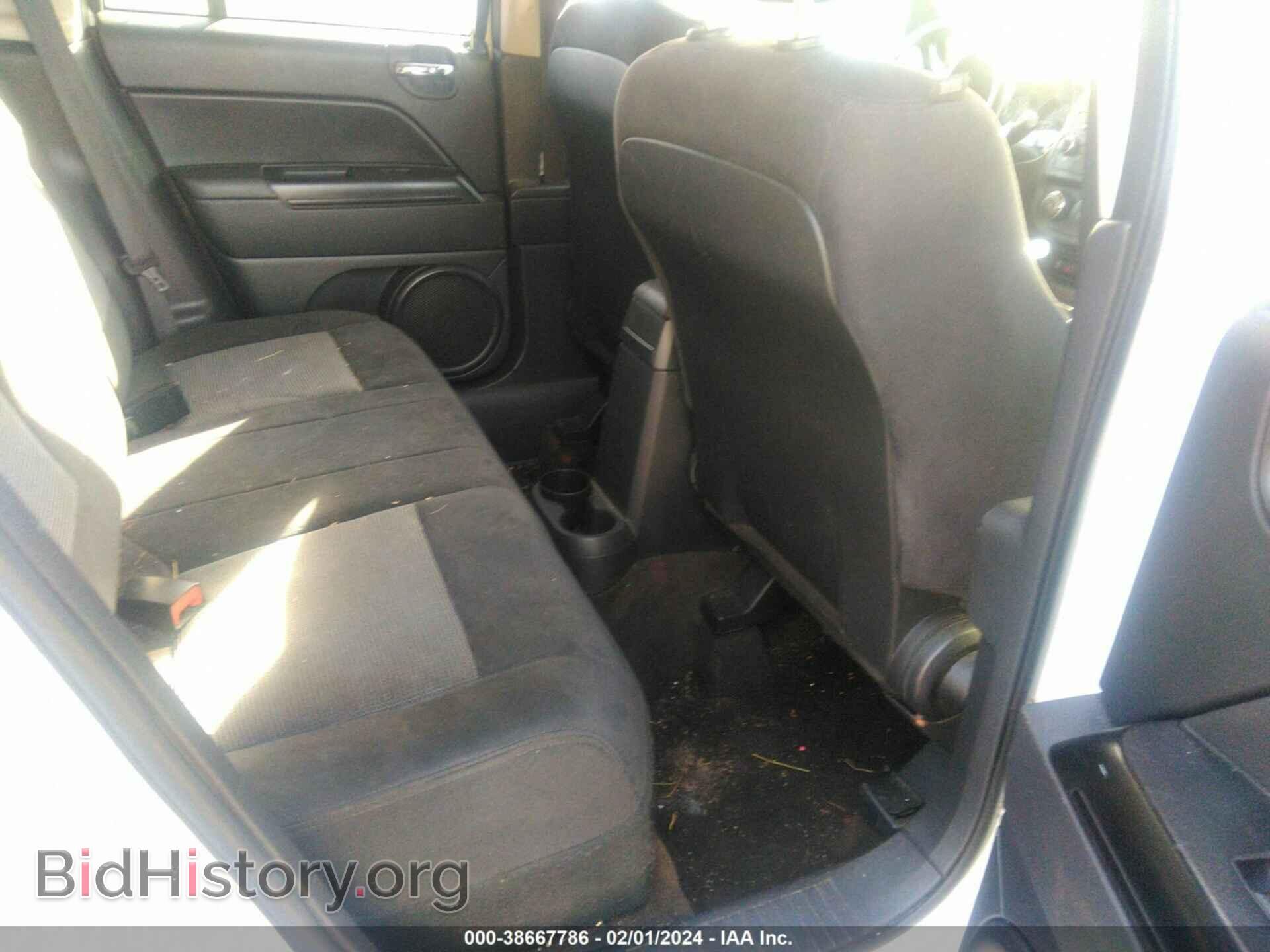 2017 JEEP COMPASS - VIN: 1C4NJDBB6HD144116 - Фото 8